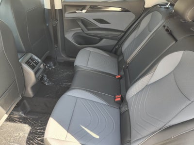 2027 Volkswagen Tiguan SE