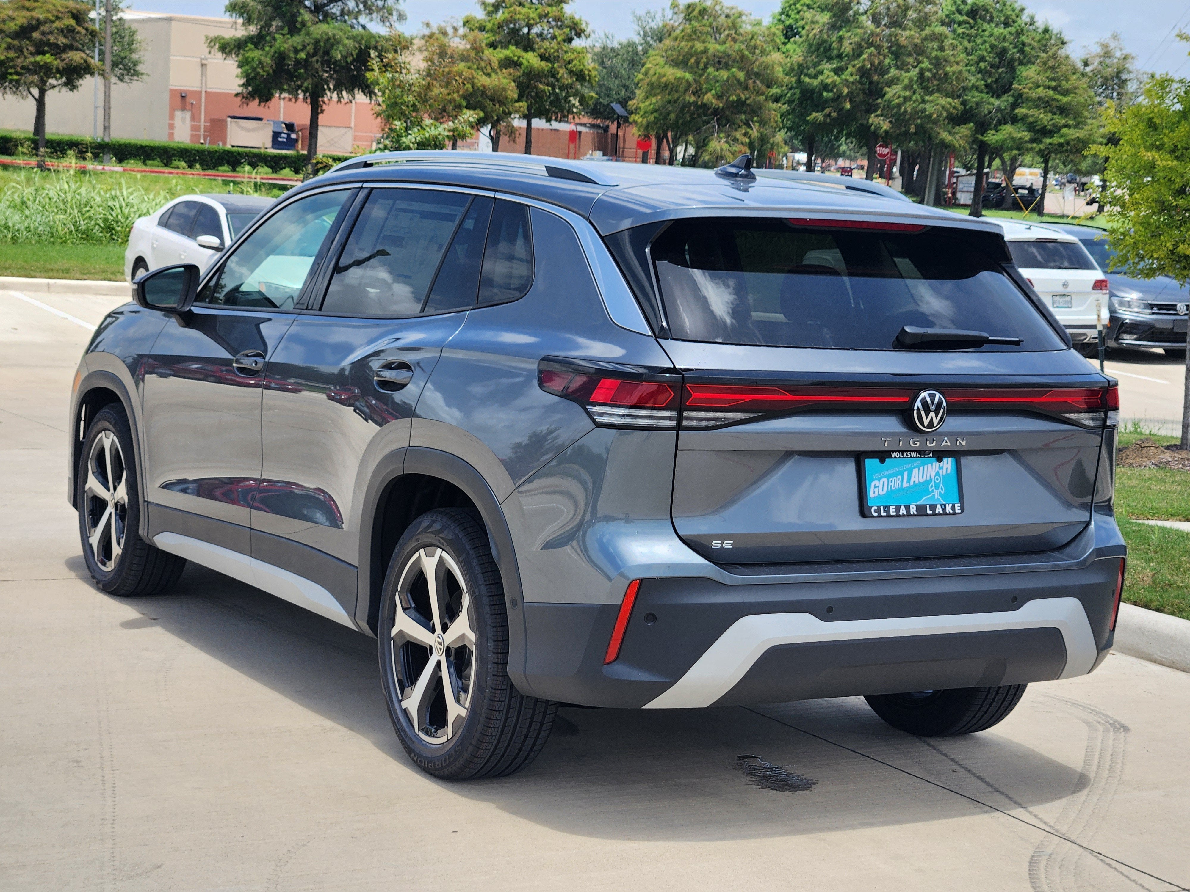 2026 Volkswagen Tiguan SE