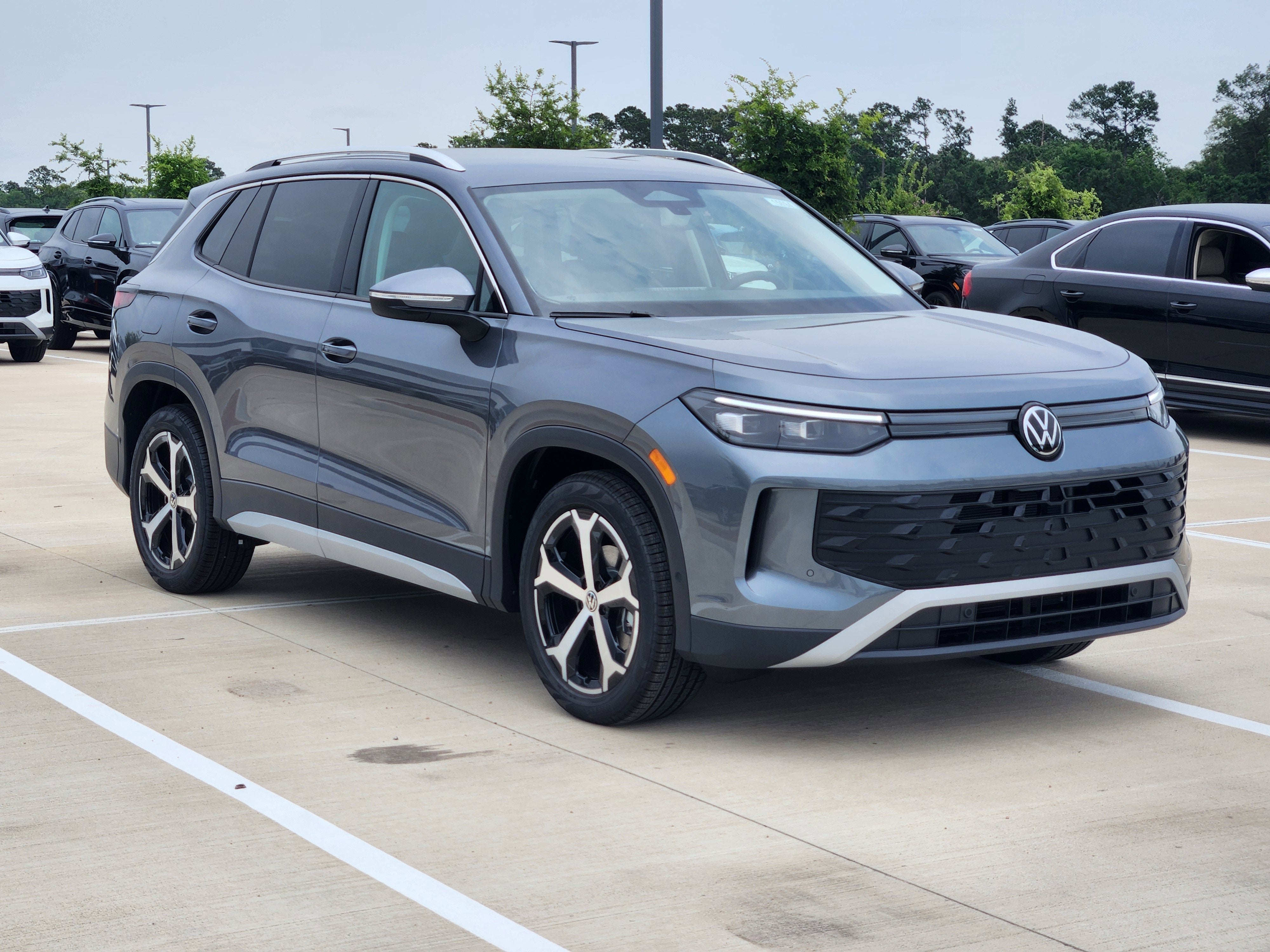 2026 Volkswagen Tiguan SE