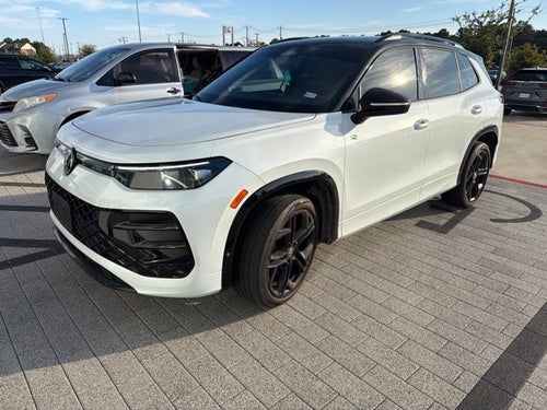 2025 Volkswagen Tiguan SE R-Line Black