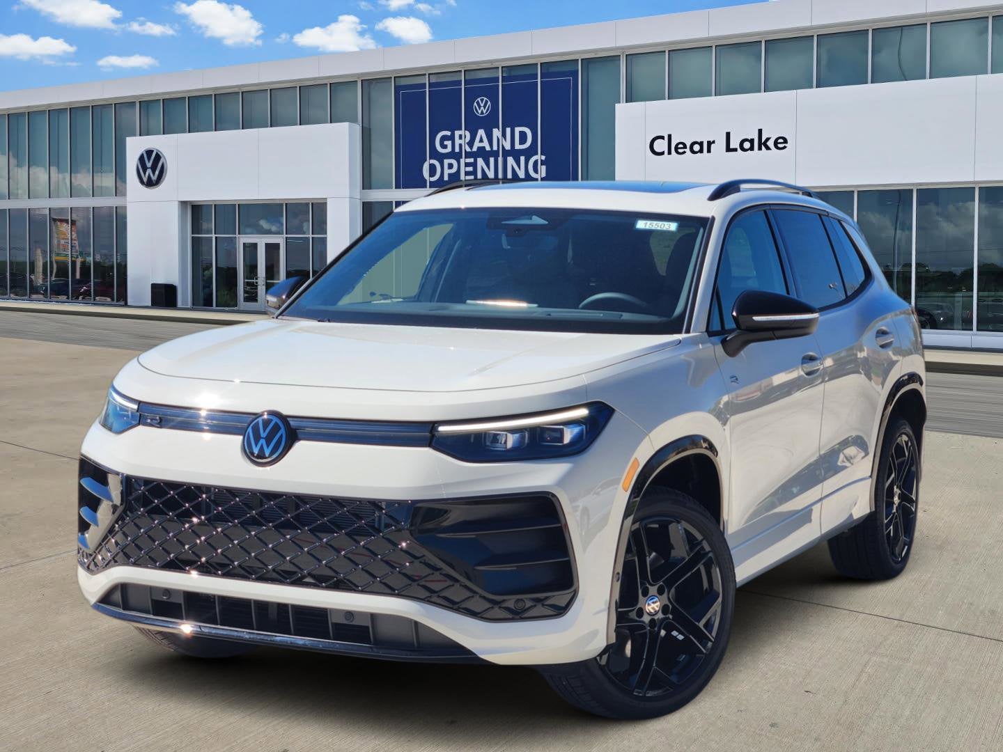 2026 Volkswagen Tiguan SE R-Line Black