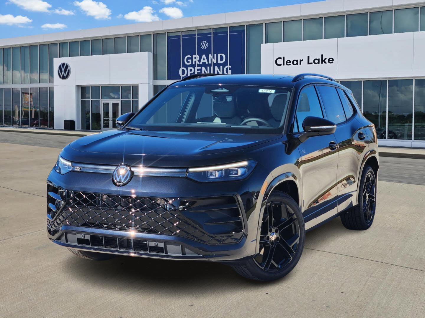 2026 Volkswagen Tiguan SE R-Line Black