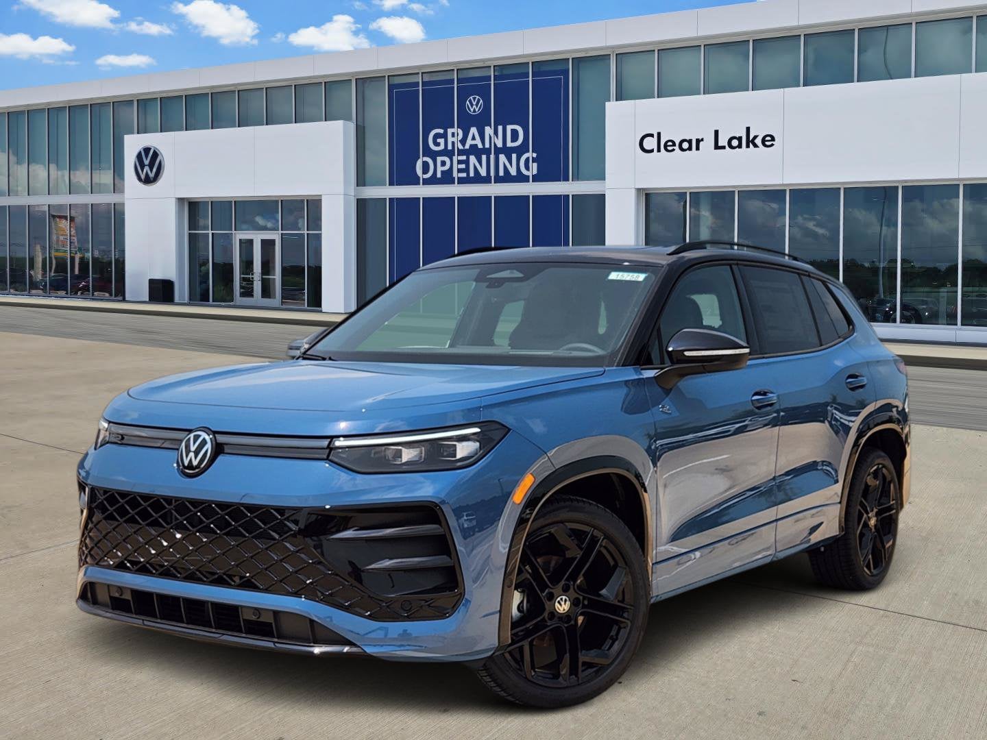 2026 Volkswagen Tiguan SE R-Line Black