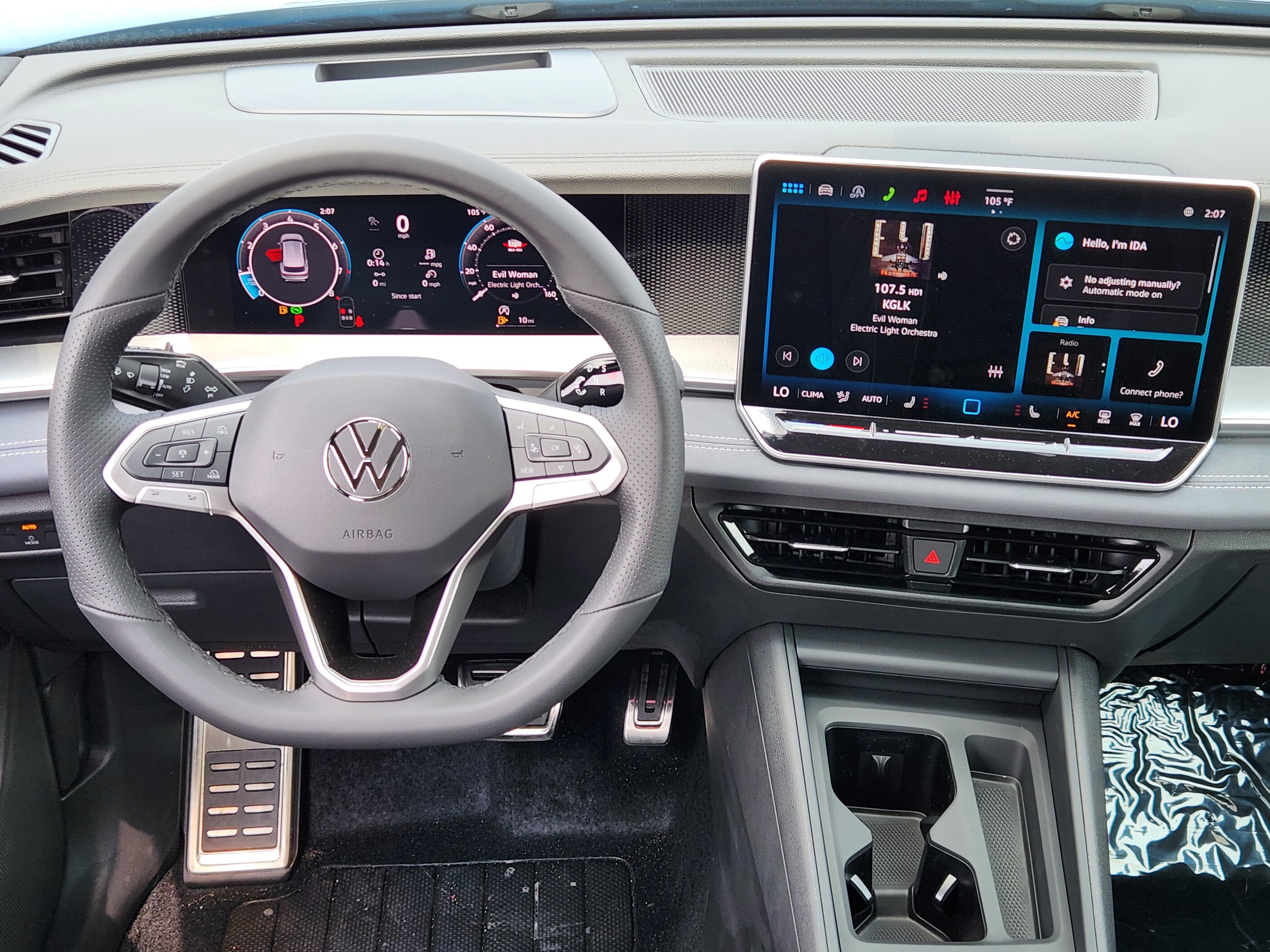 2026 Volkswagen Tiguan SE R-Line Black