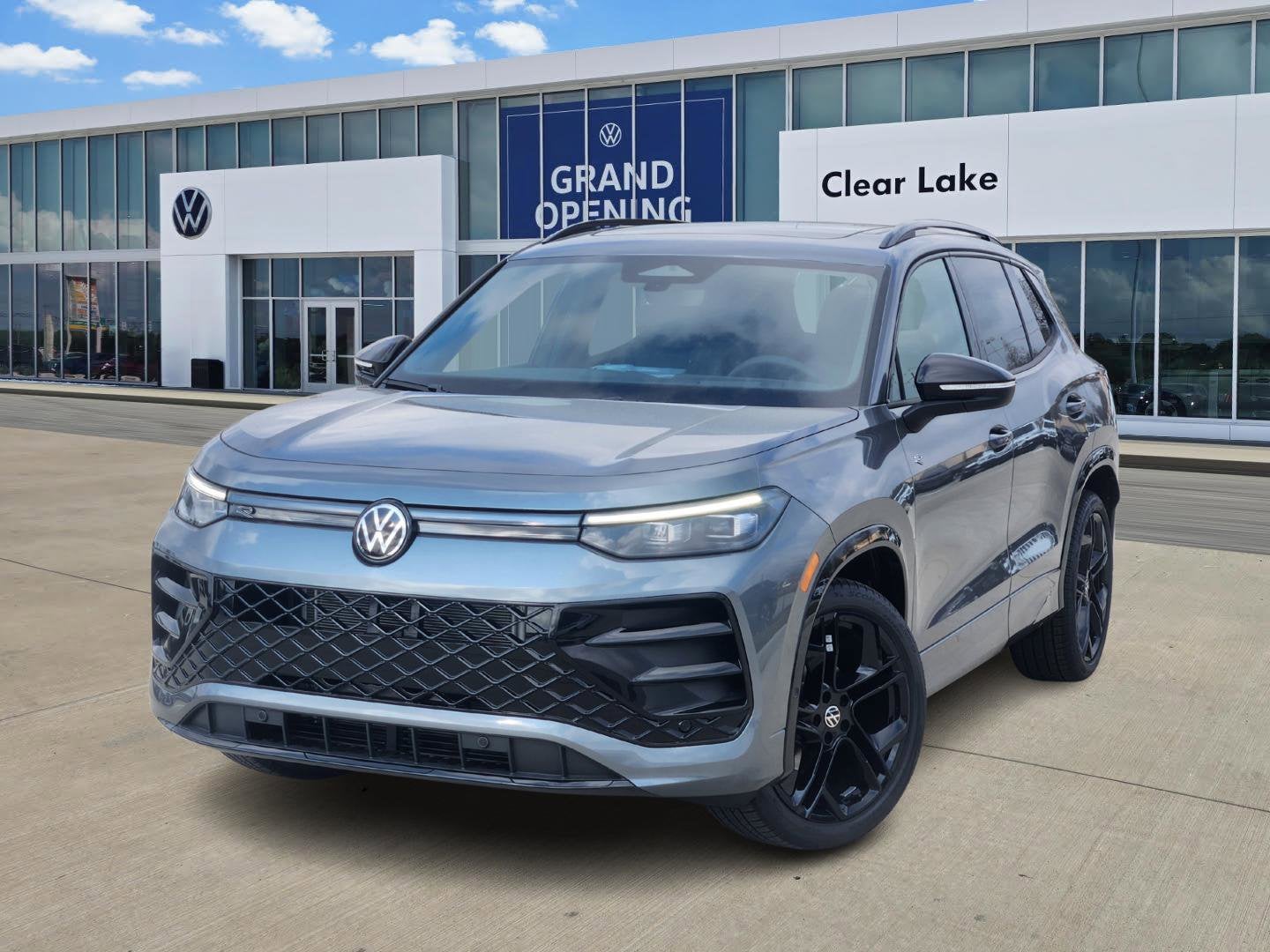 2026 Volkswagen Tiguan SE R-Line Black