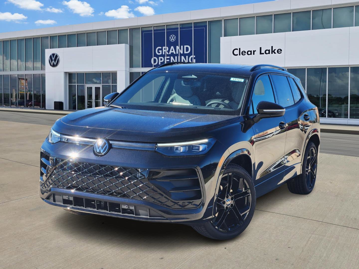 2026 Volkswagen Tiguan SE R-Line Black