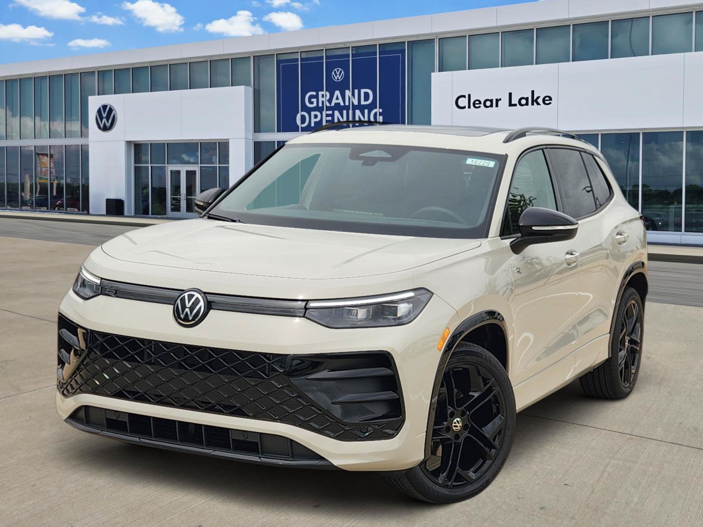 2026 Volkswagen Tiguan SE R-Line Black