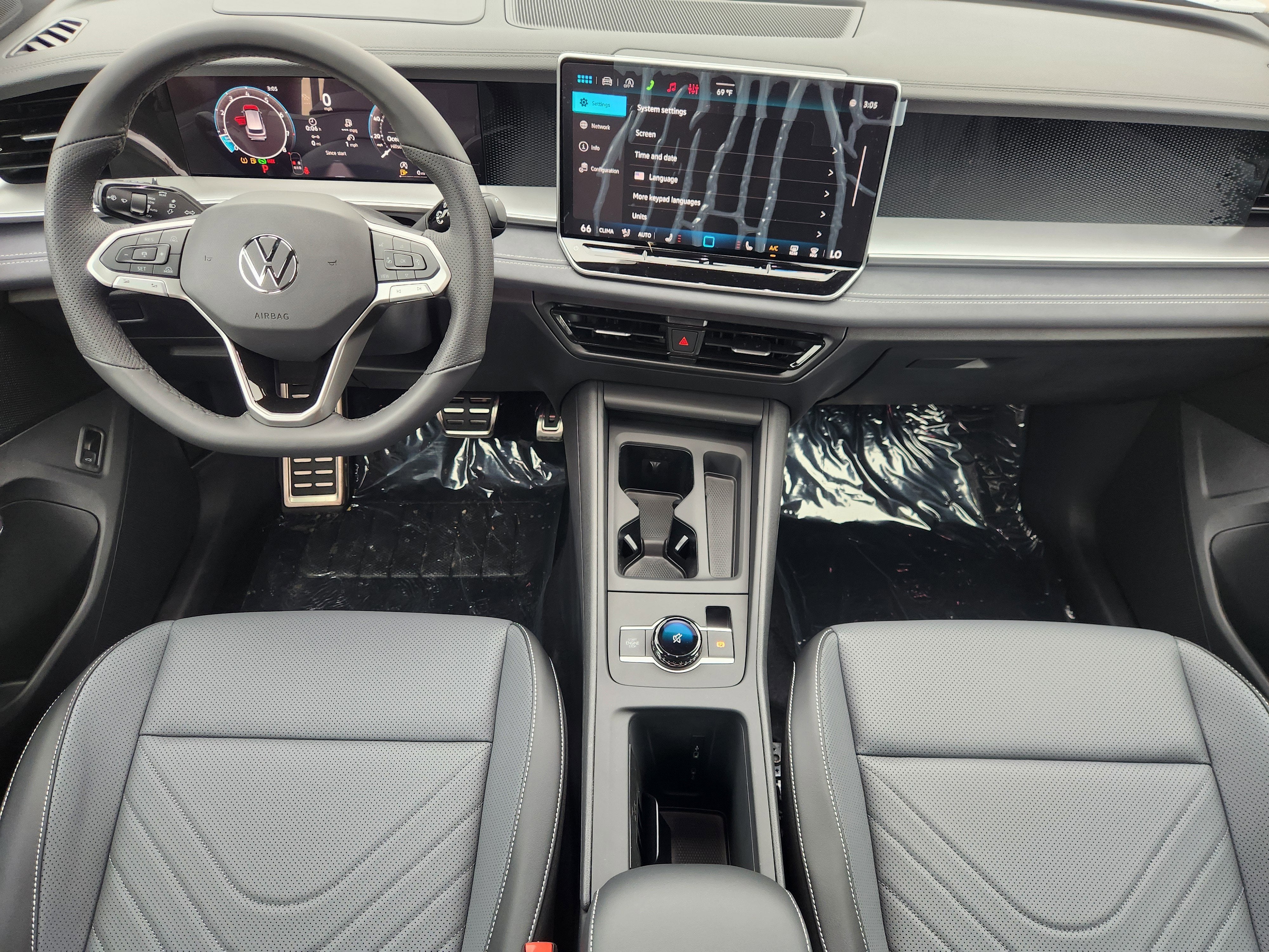 2026 Volkswagen Tiguan SE R-Line Black