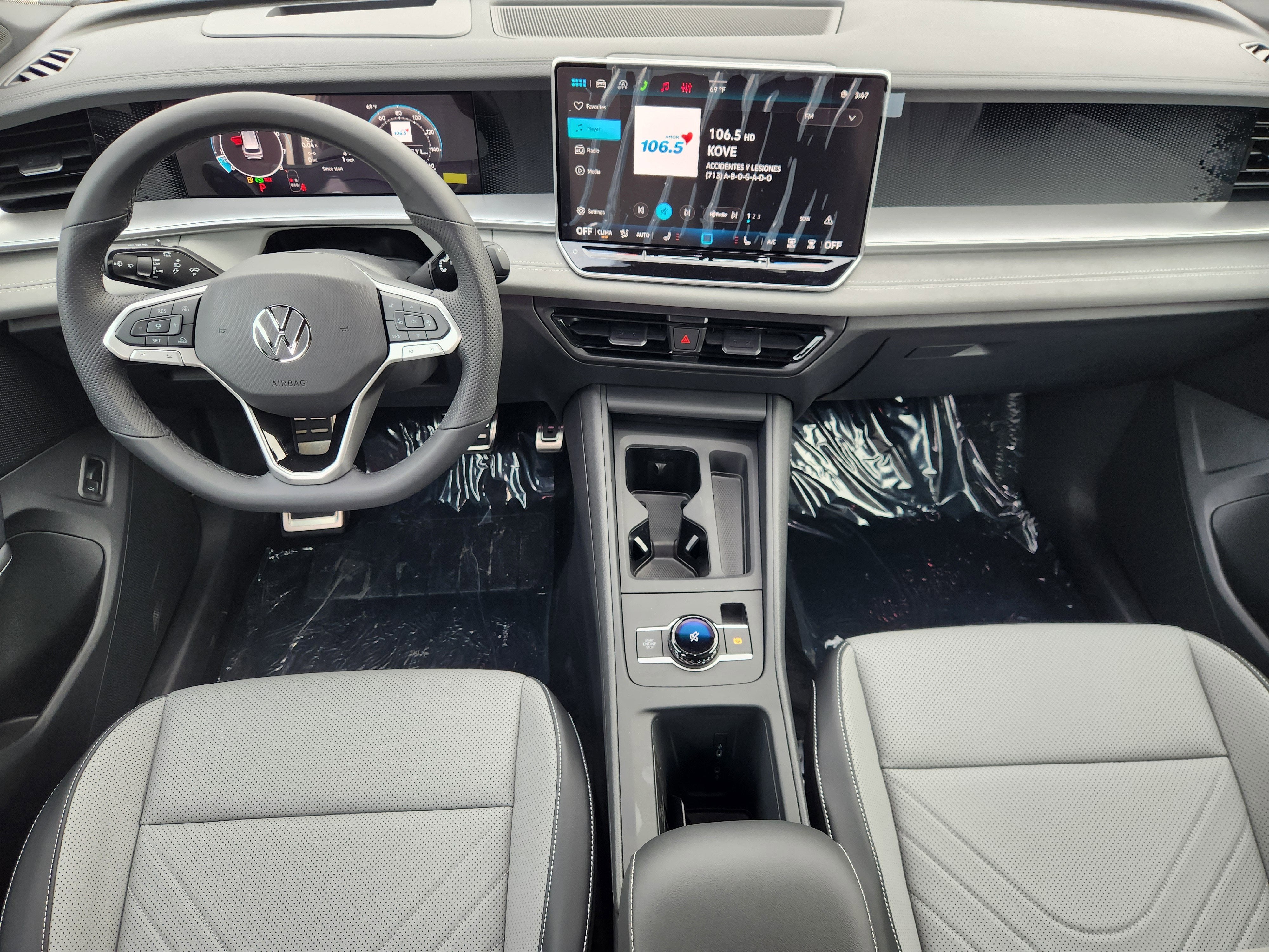 2026 Volkswagen Tiguan SE R-Line Black