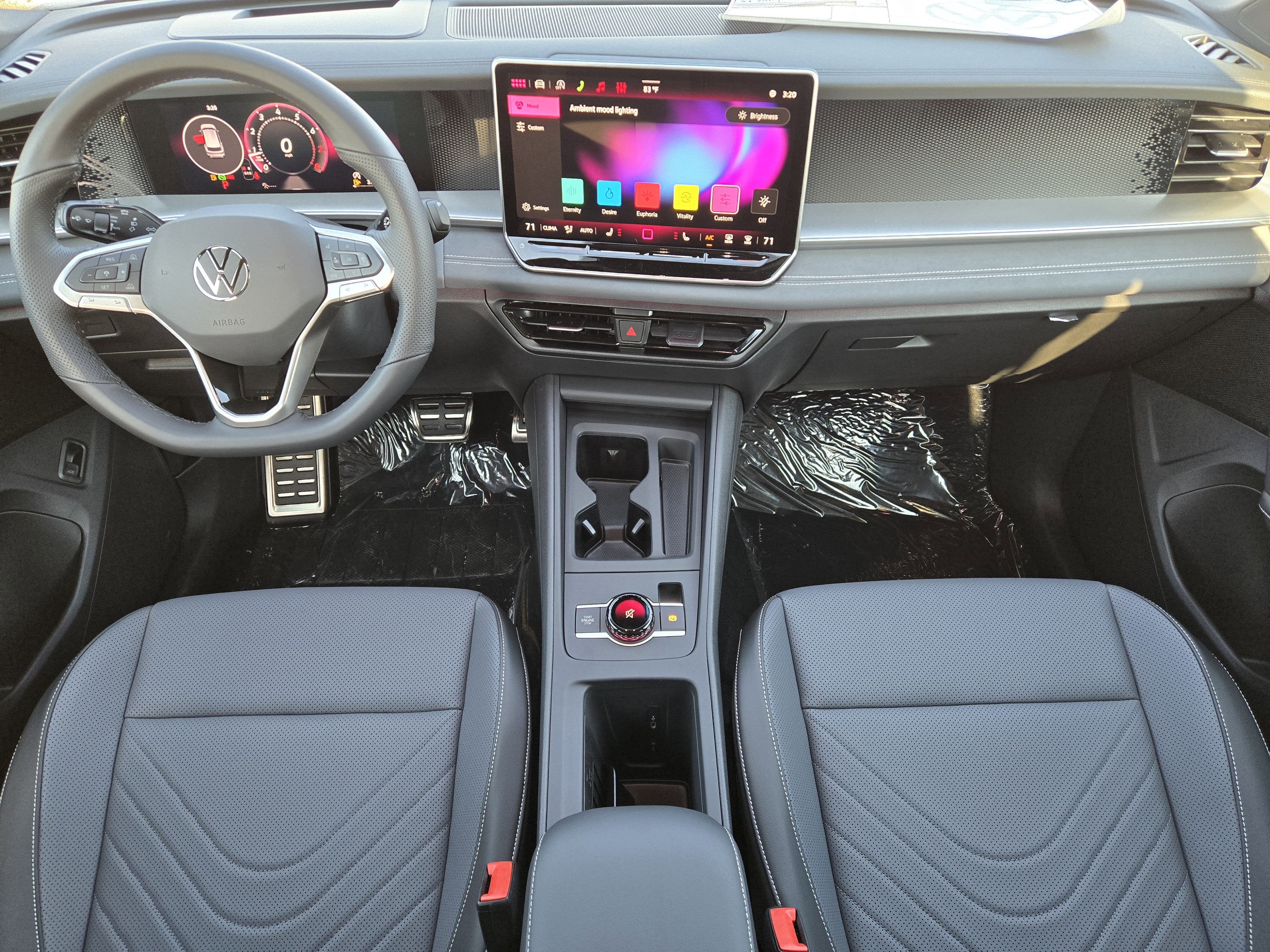 2026 Volkswagen Tiguan SE R-Line Black