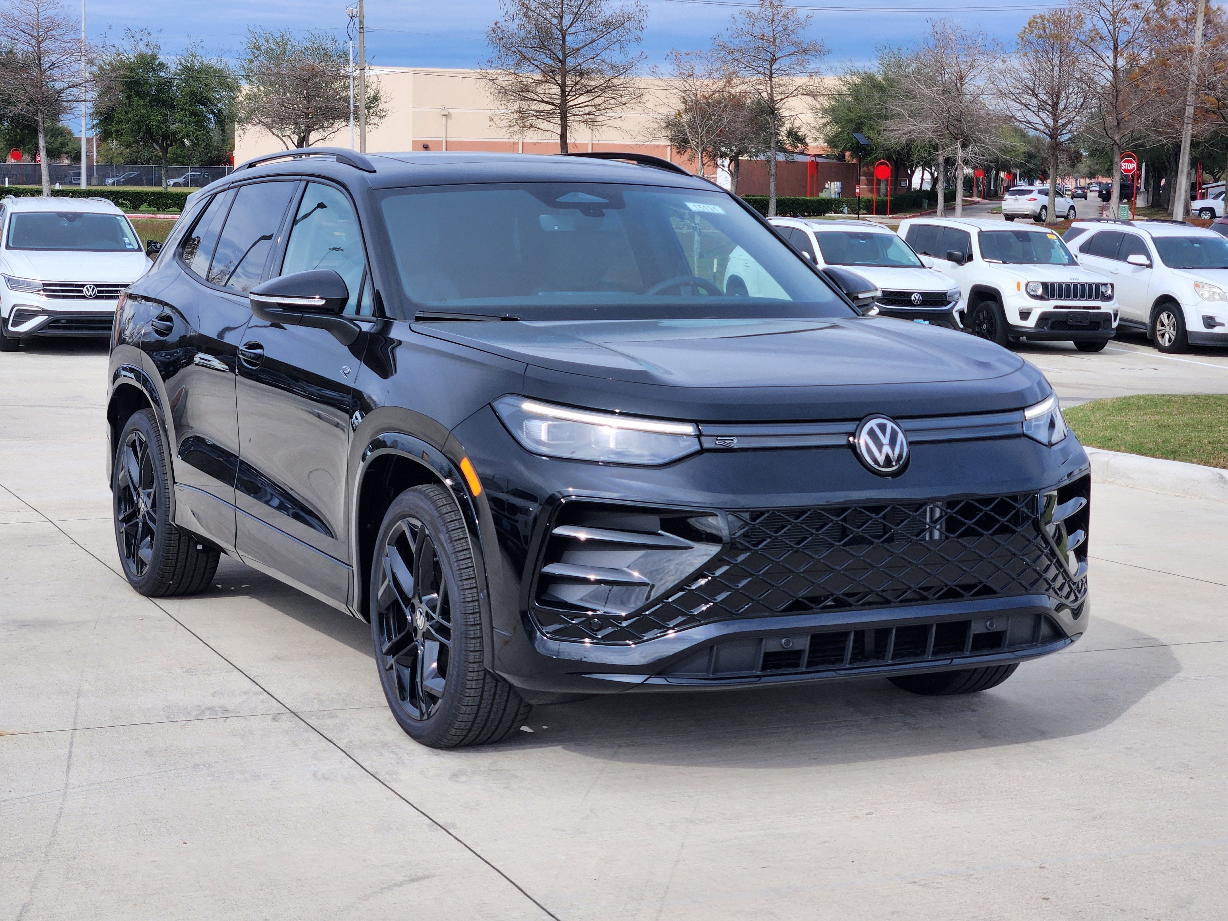2026 Volkswagen Tiguan SE R-Line Black