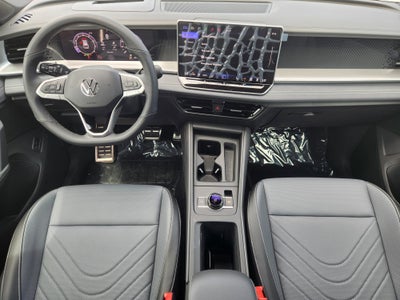 2026 Volkswagen Tiguan SE R-Line Black
