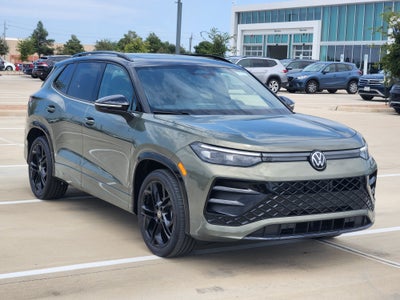 2026 Volkswagen Tiguan SE R-Line Black