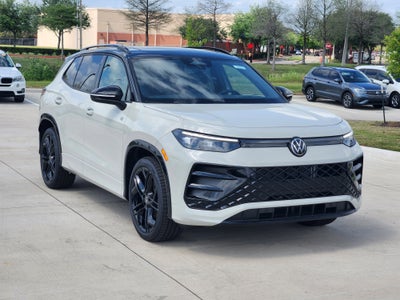 2026 Volkswagen Tiguan SE R-Line Black