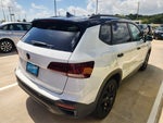 2024 Volkswagen Taos SE Black