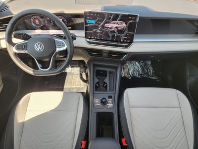 2027 Volkswagen Tiguan SE