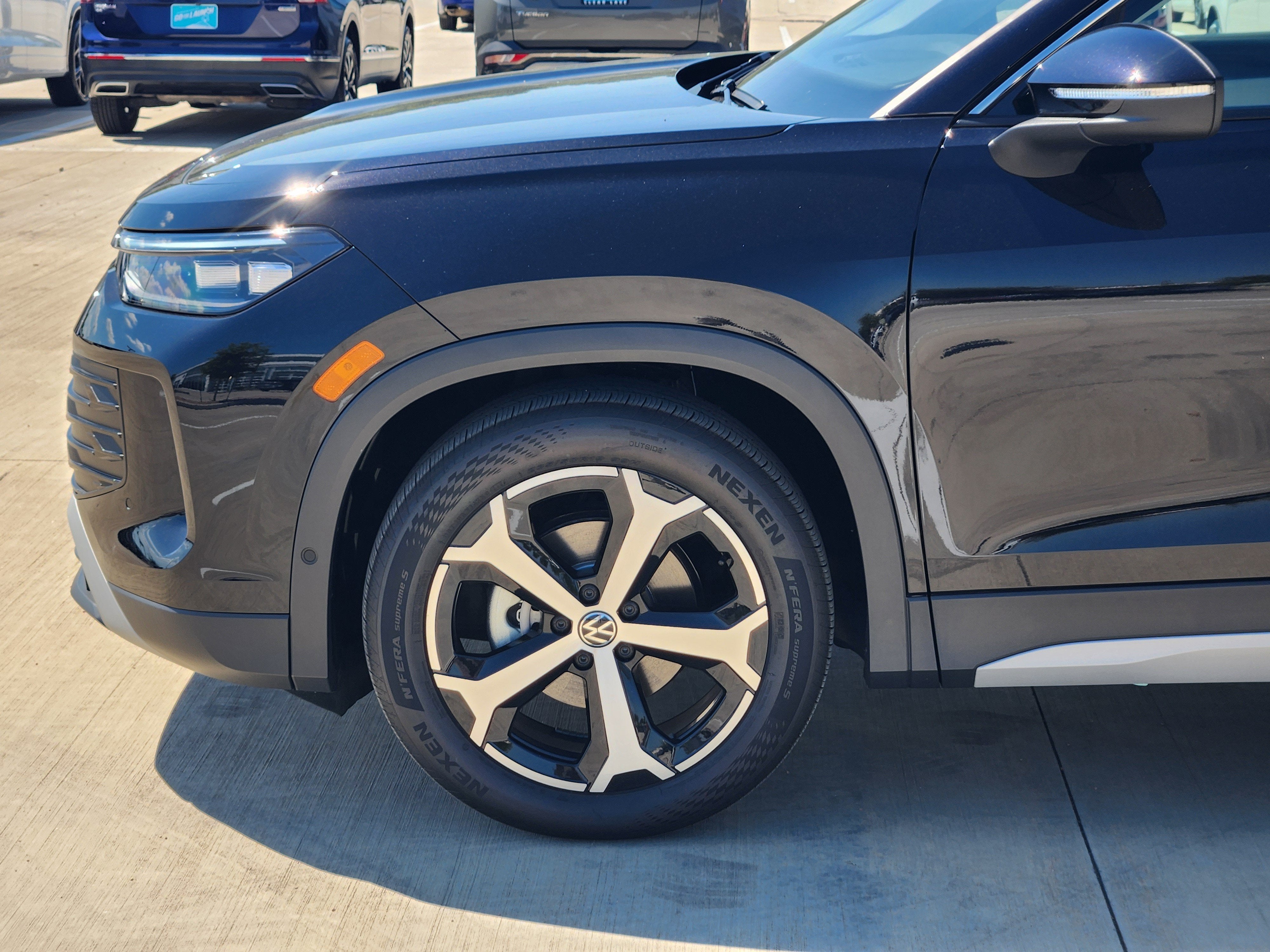 2027 Volkswagen Tiguan SE