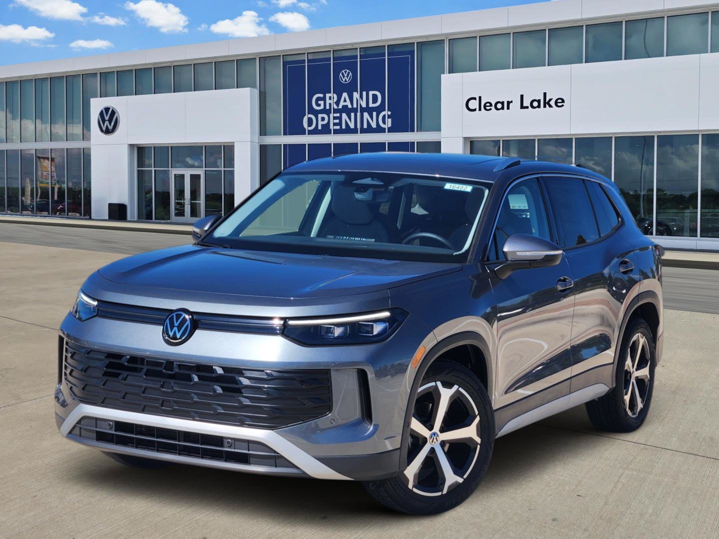 2027 Volkswagen Tiguan SE