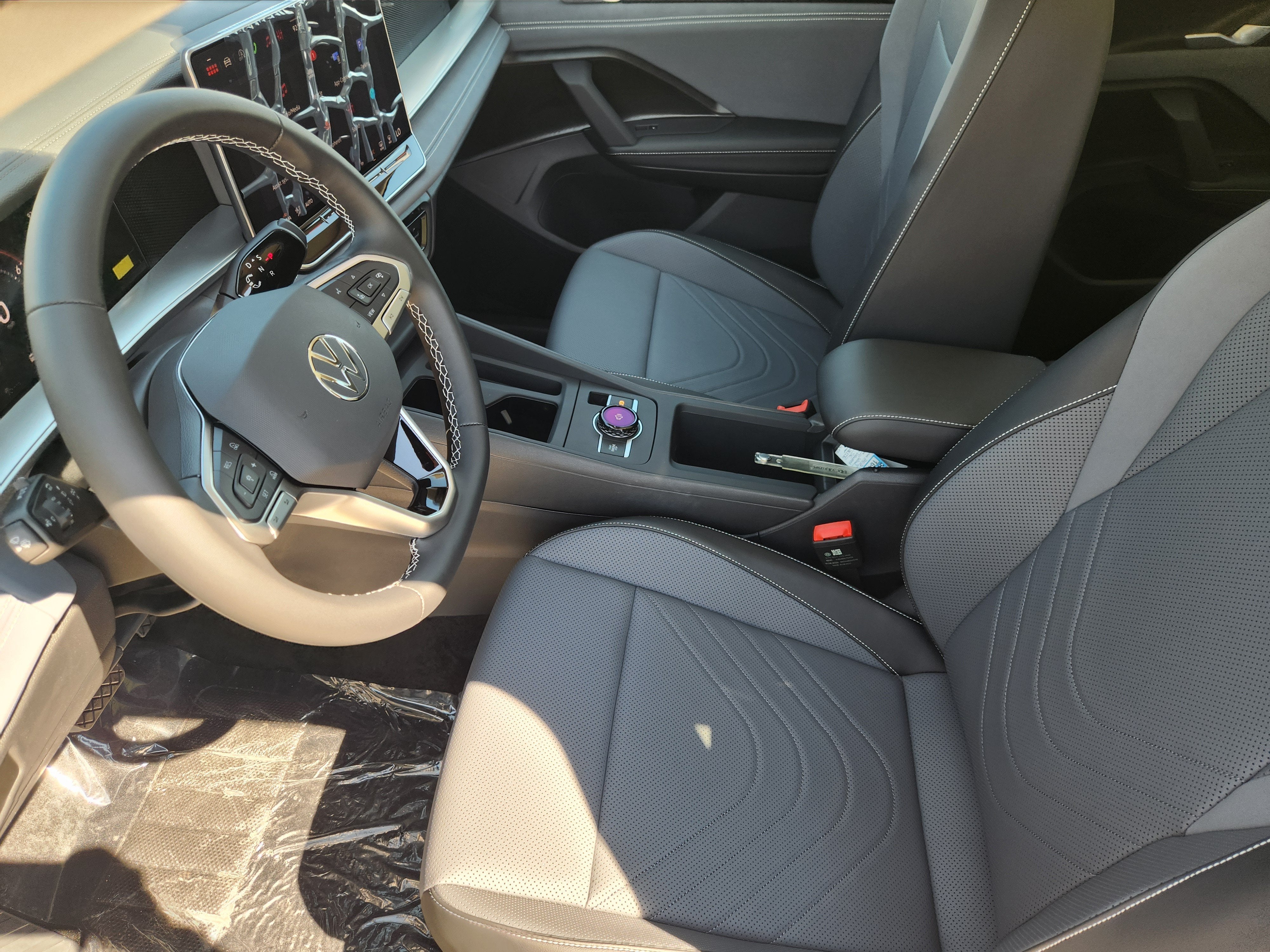 2027 Volkswagen Tiguan SE
