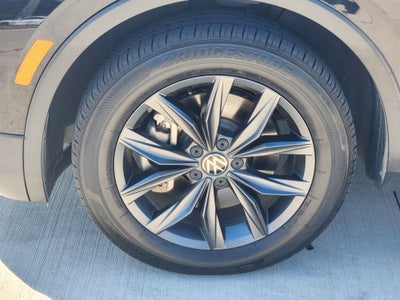 2023 Volkswagen Tiguan SE