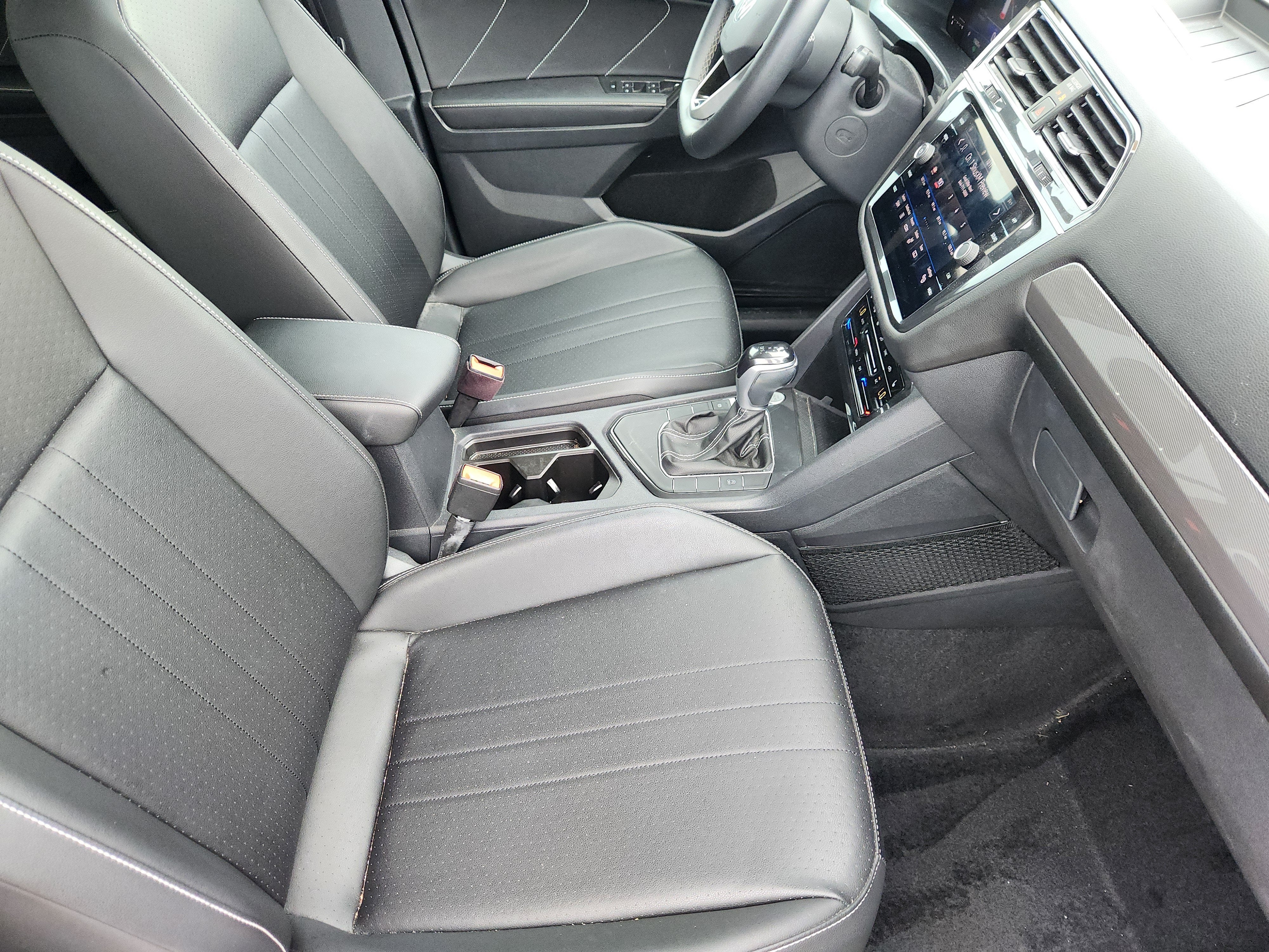 2023 Volkswagen Tiguan SE