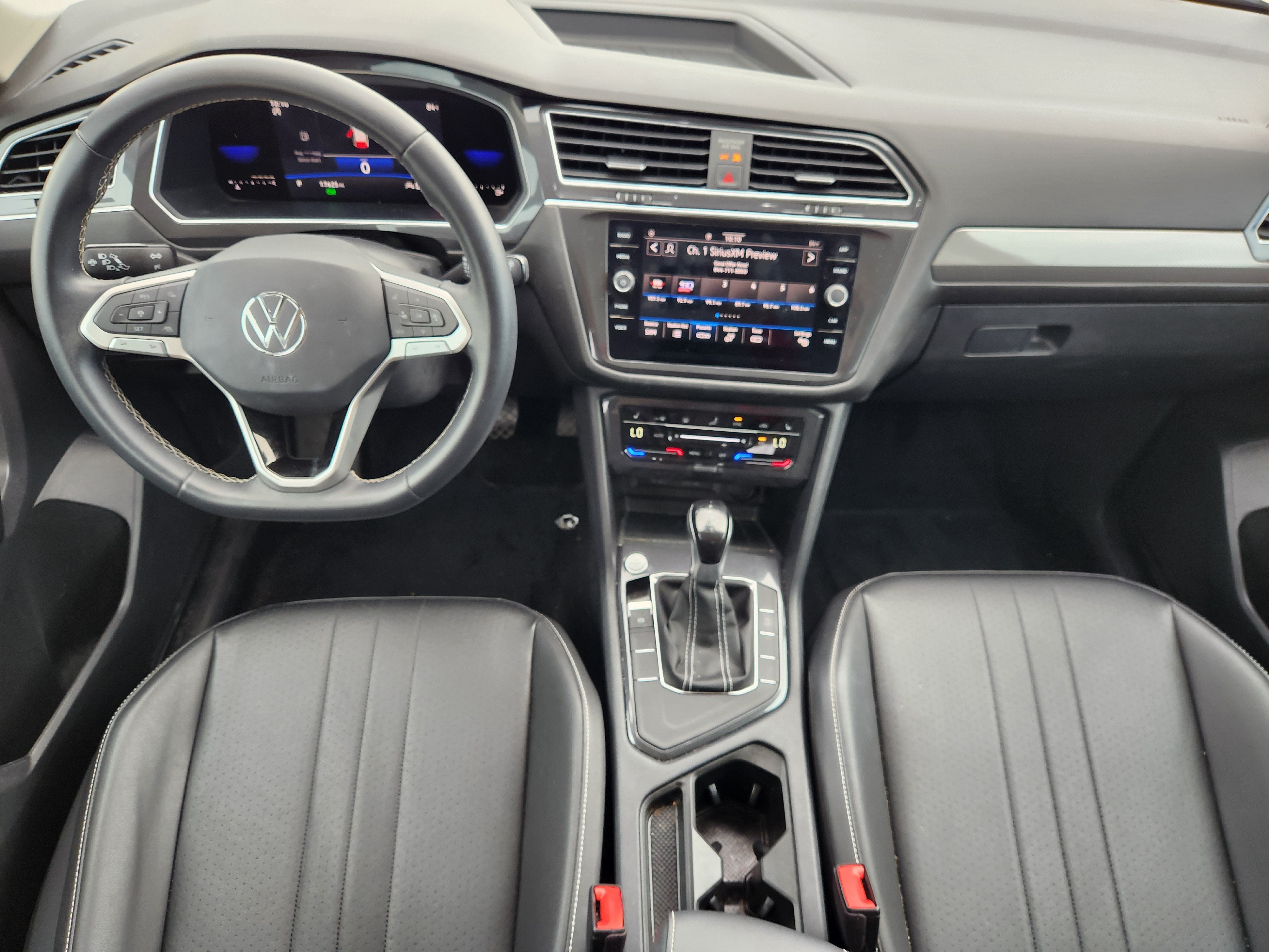 2023 Volkswagen Tiguan SE