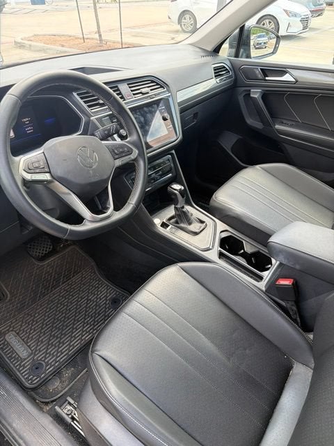 2023 Volkswagen Tiguan SE