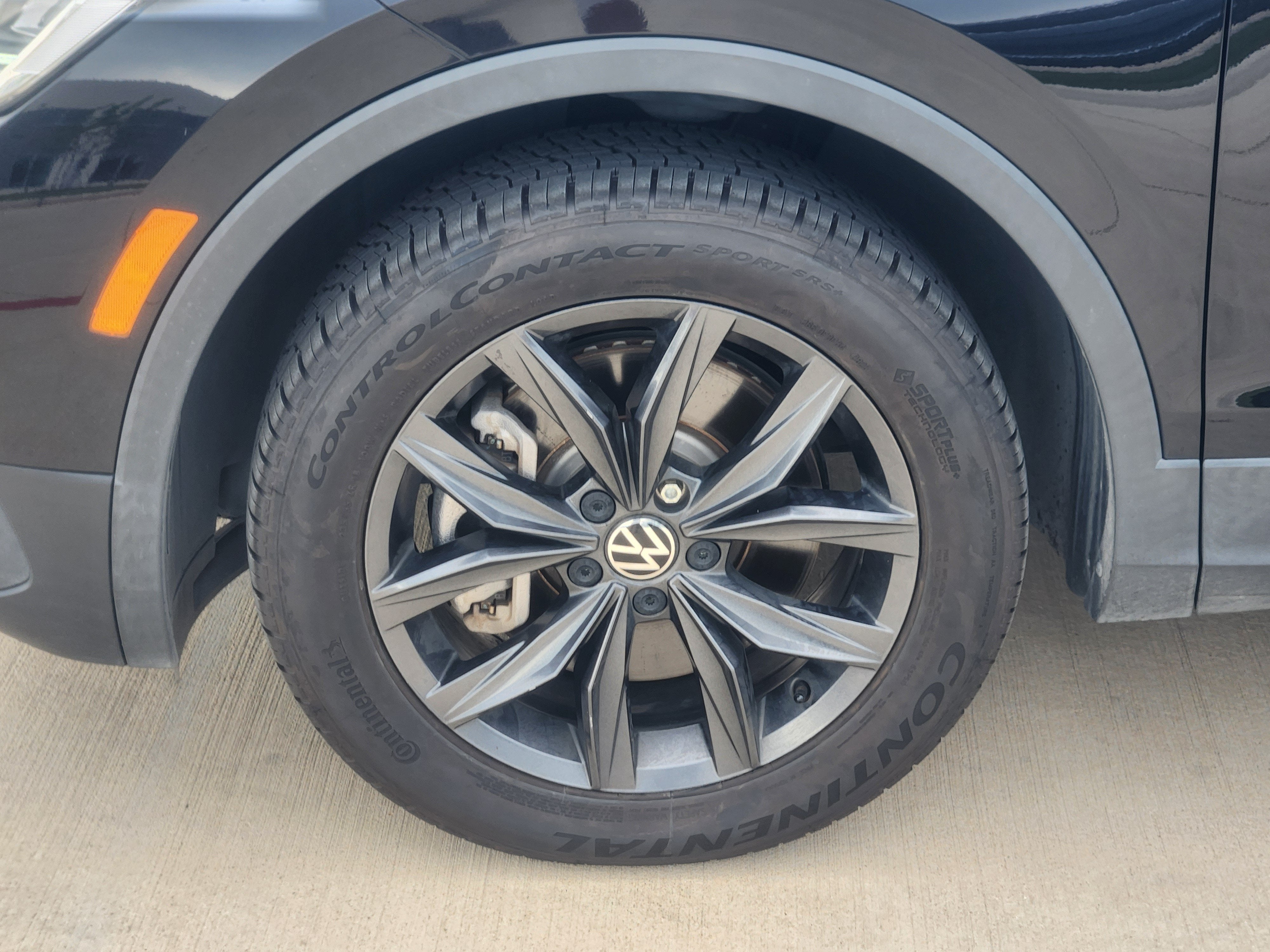 2023 Volkswagen Tiguan SE
