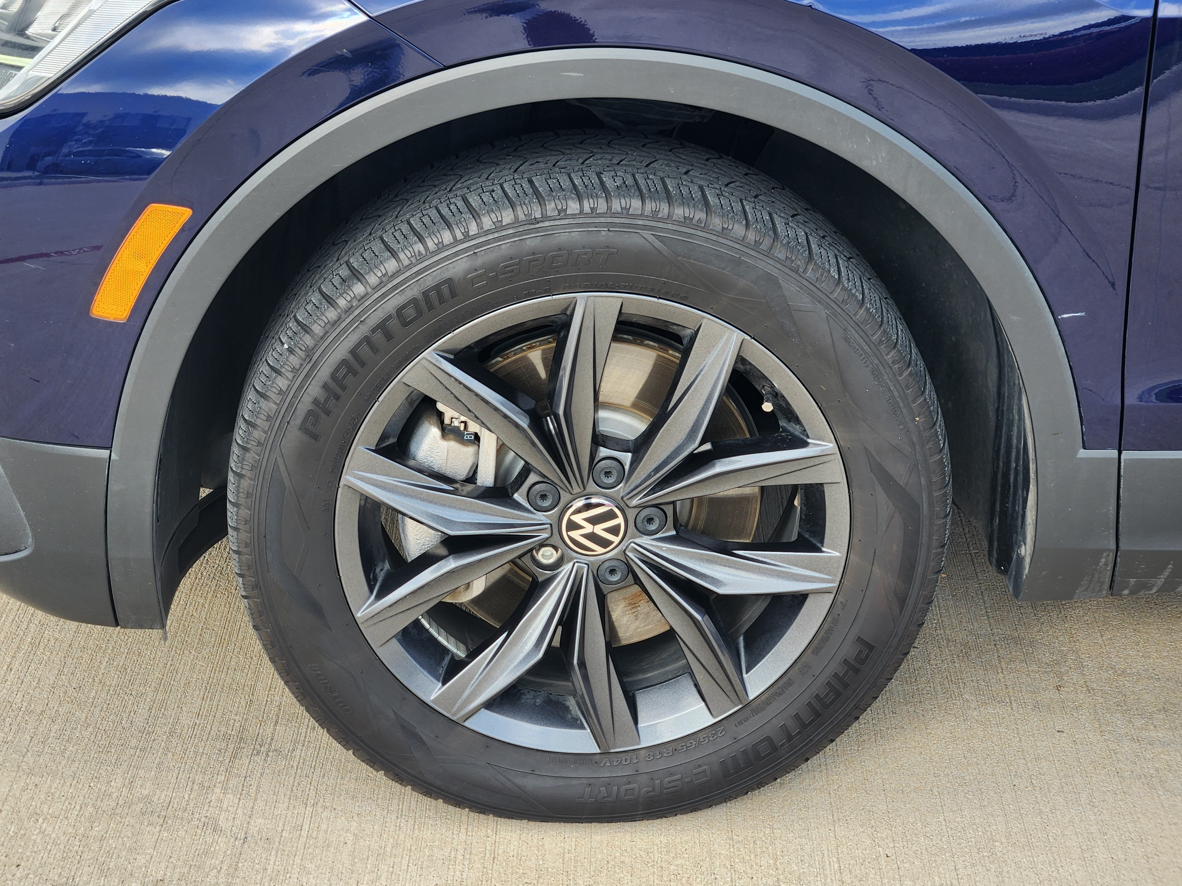 2023 Volkswagen Tiguan SE