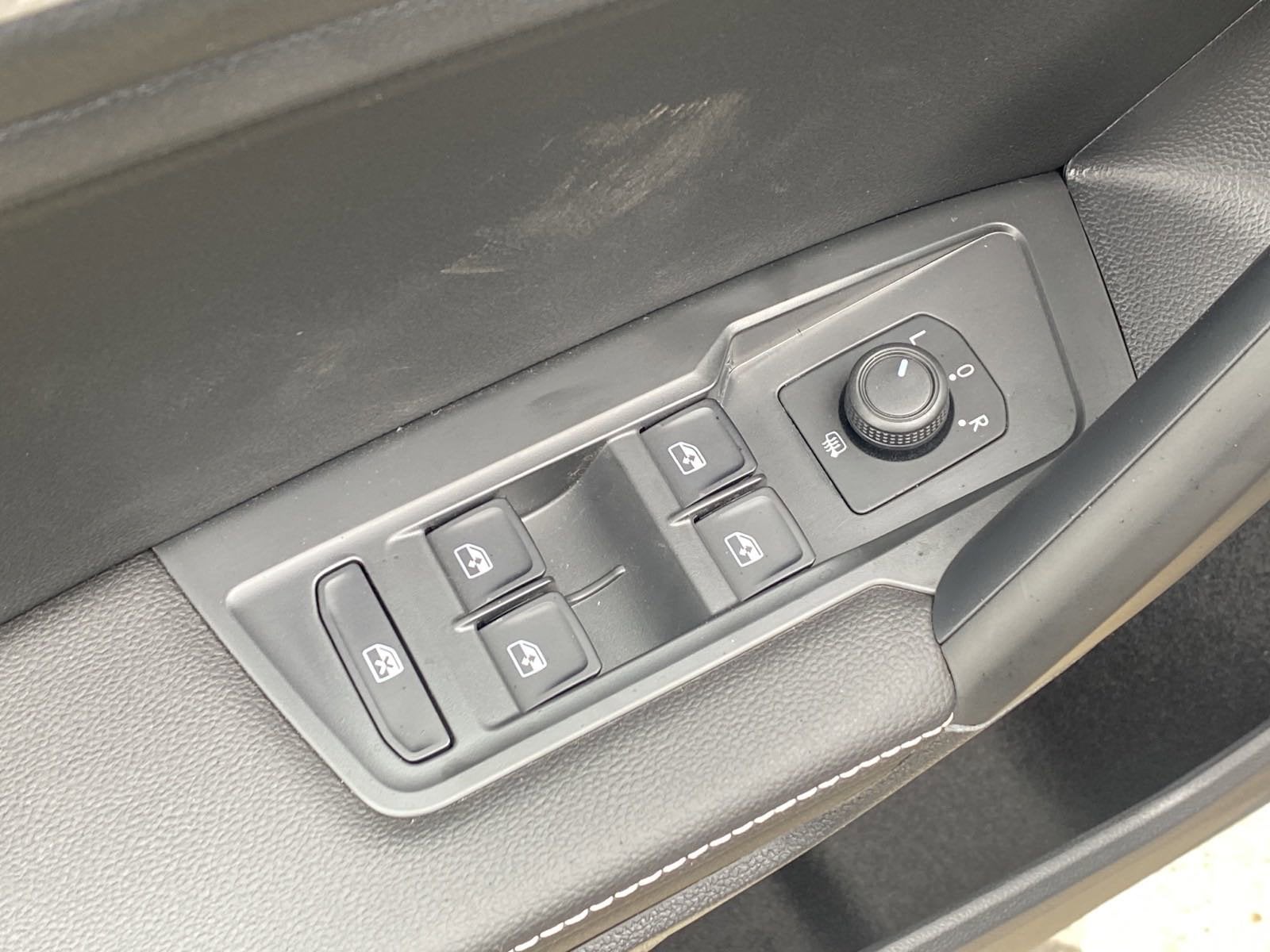 2023 Volkswagen Tiguan S