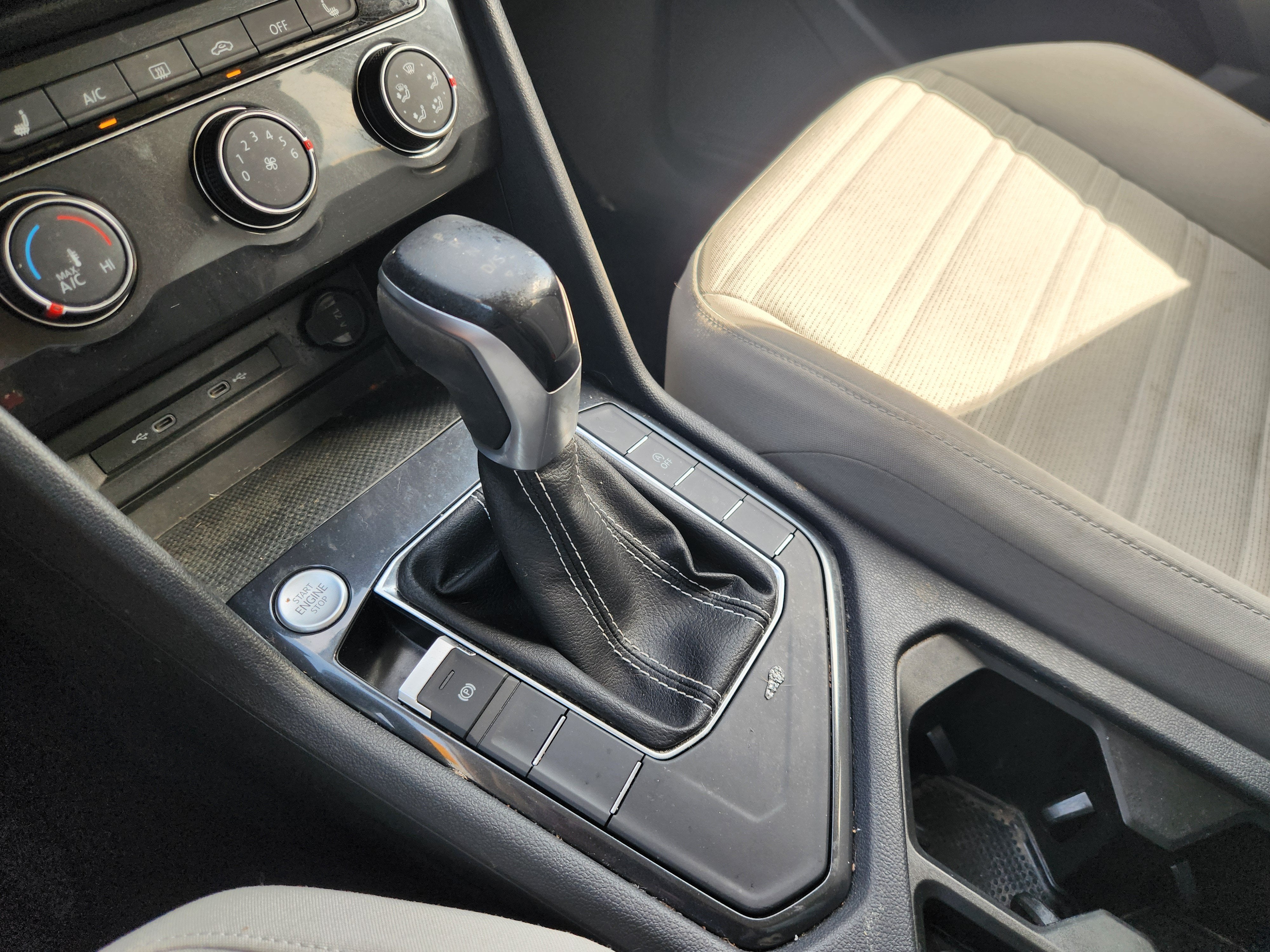 2023 Volkswagen Tiguan S