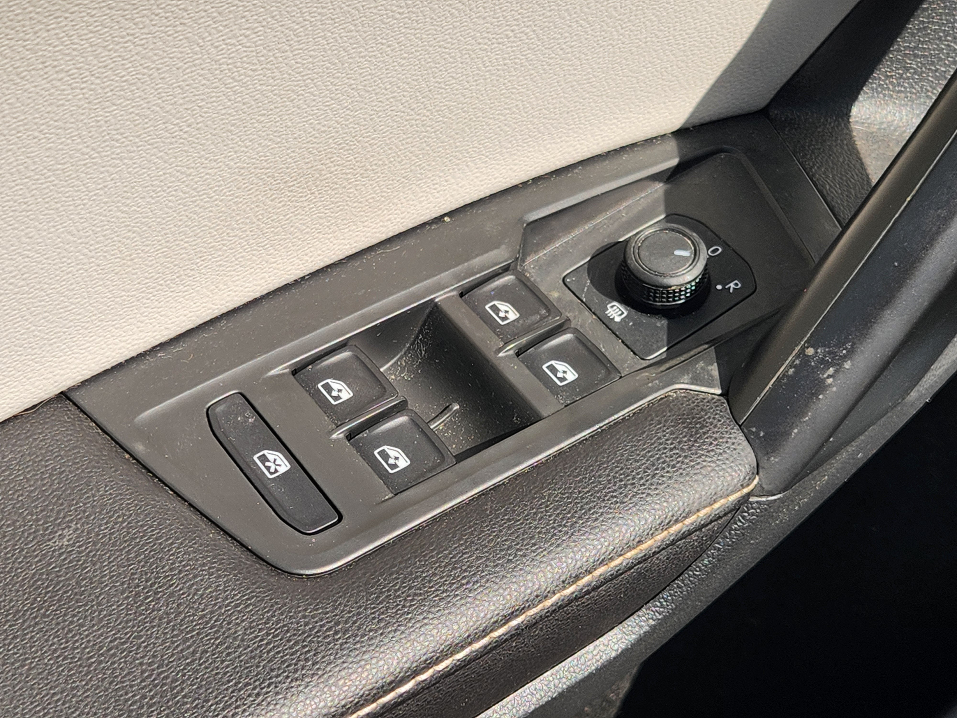 2023 Volkswagen Tiguan S