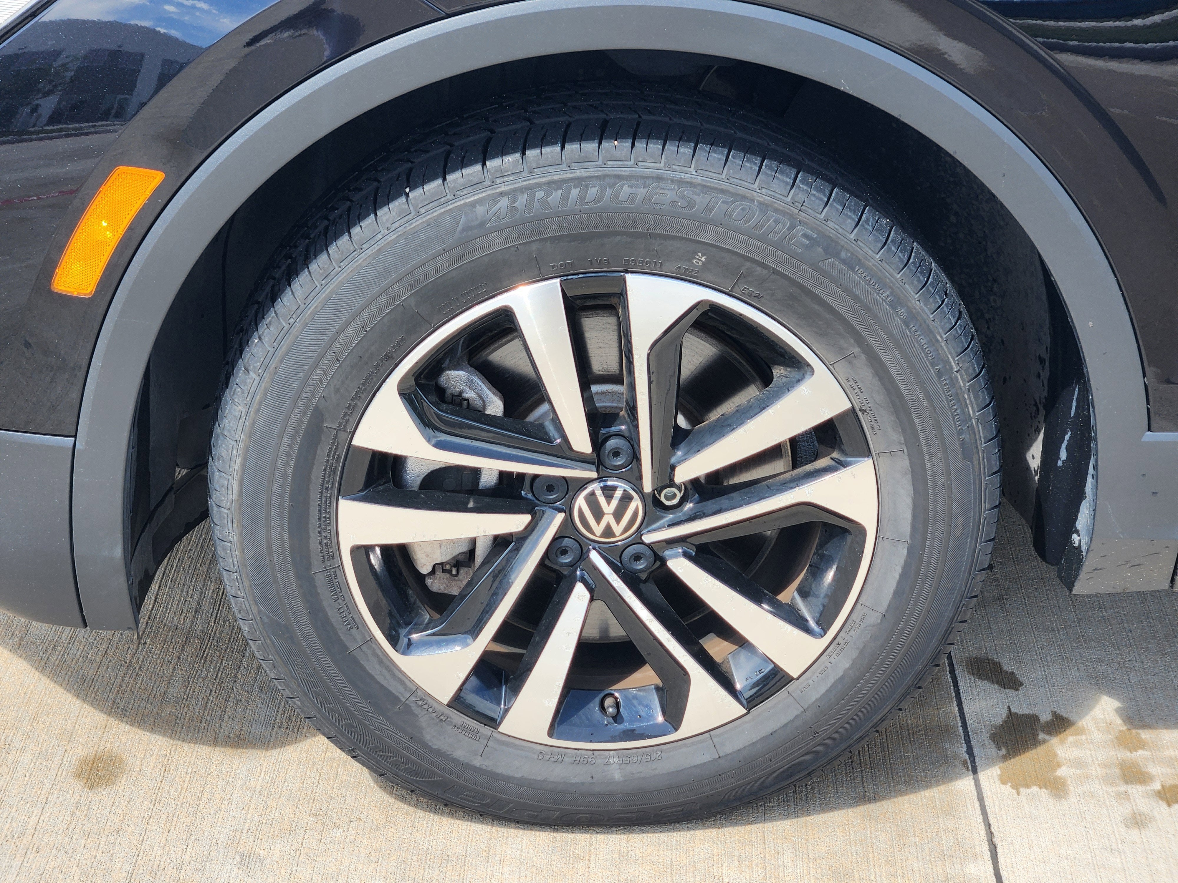 2023 Volkswagen Tiguan S