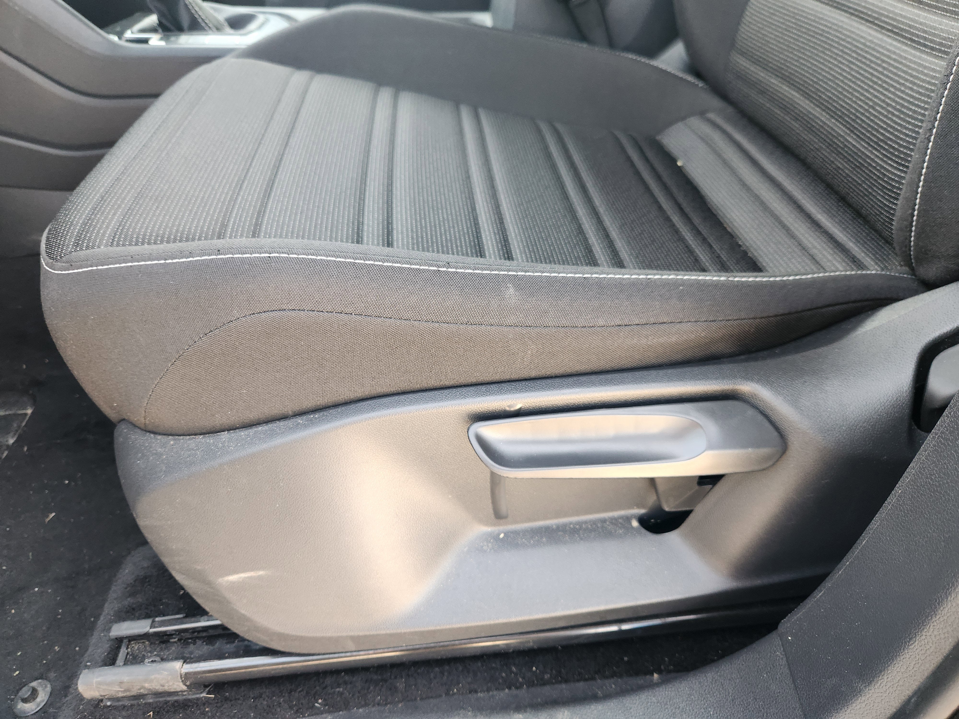 2023 Volkswagen Tiguan S
