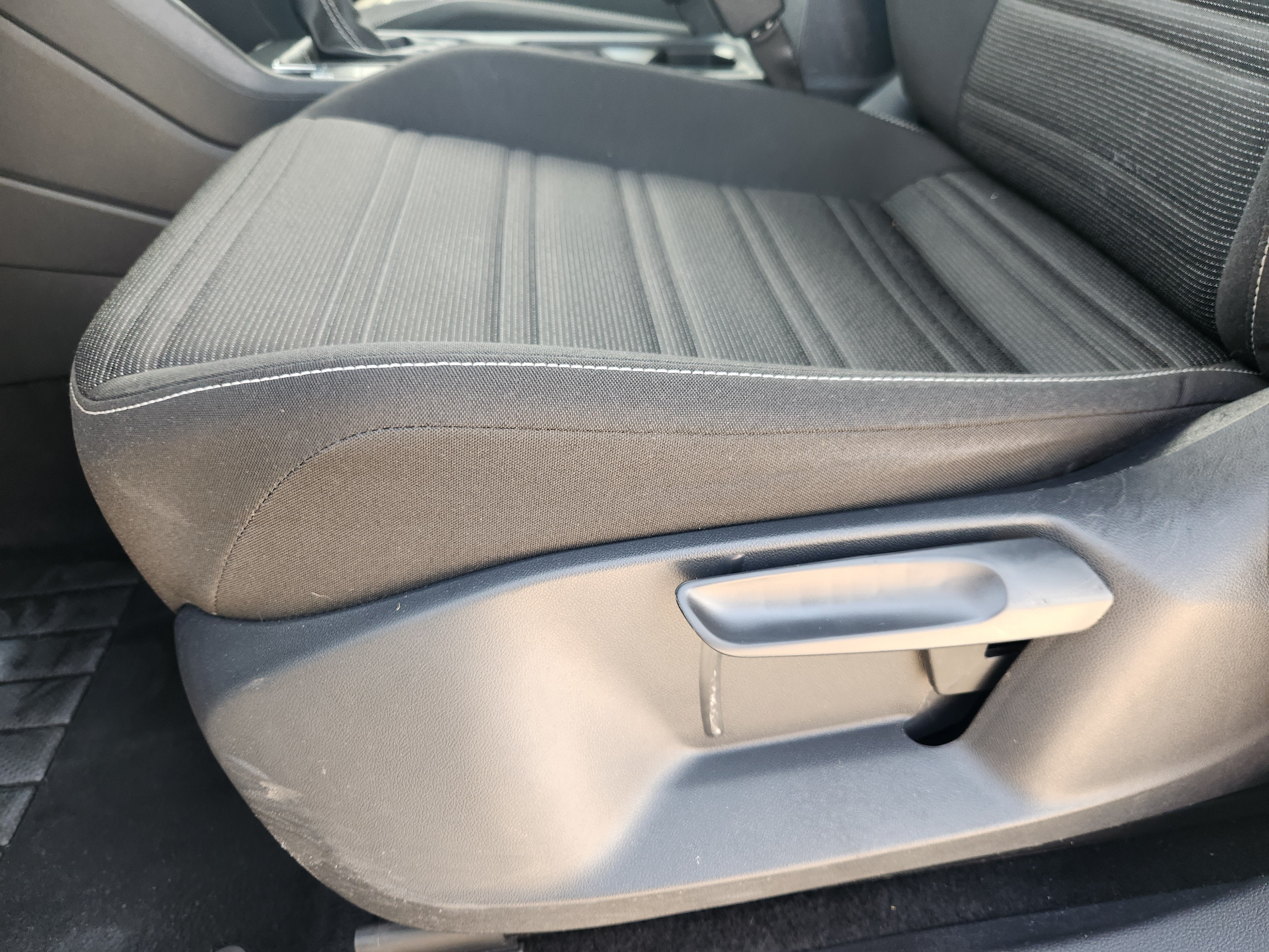 2023 Volkswagen Tiguan S
