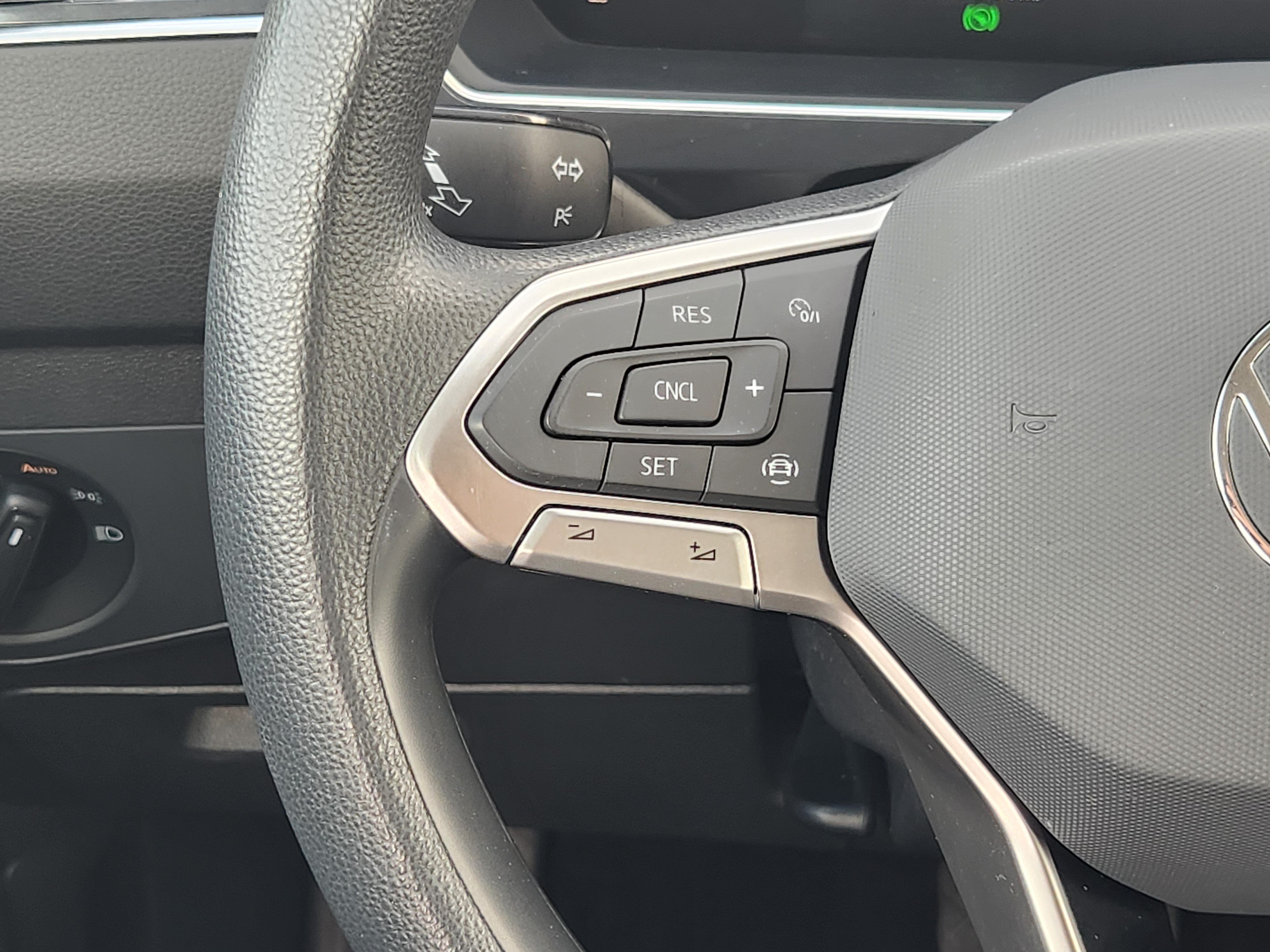 2023 Volkswagen Tiguan S