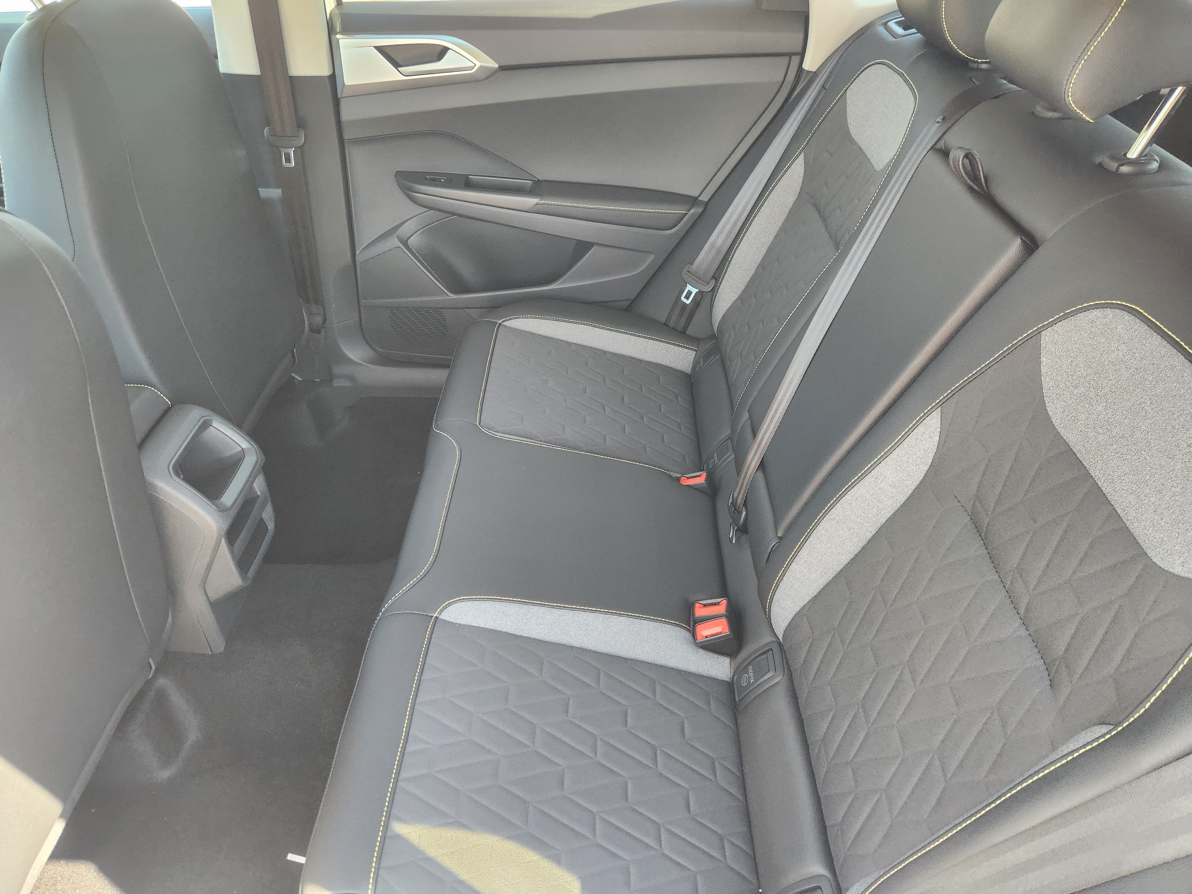 2027 Volkswagen Taos Sport