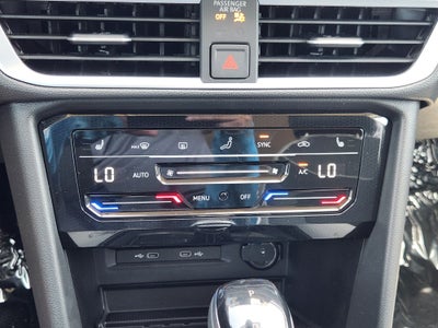 2026 Volkswagen Taos SE