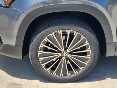 2026 Volkswagen Taos SE