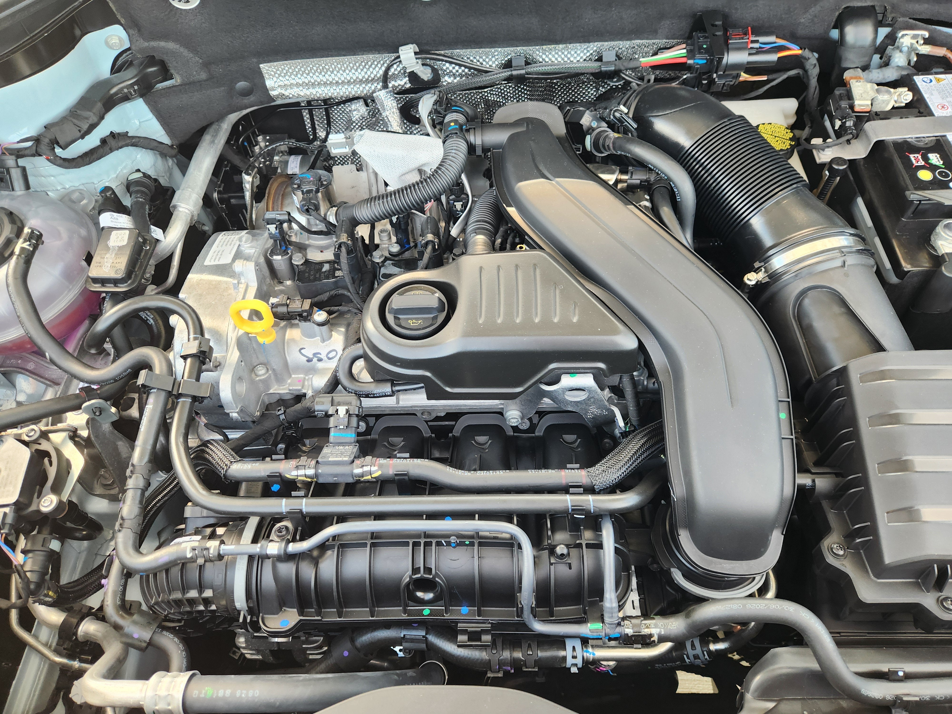 2027 Volkswagen Taos SE