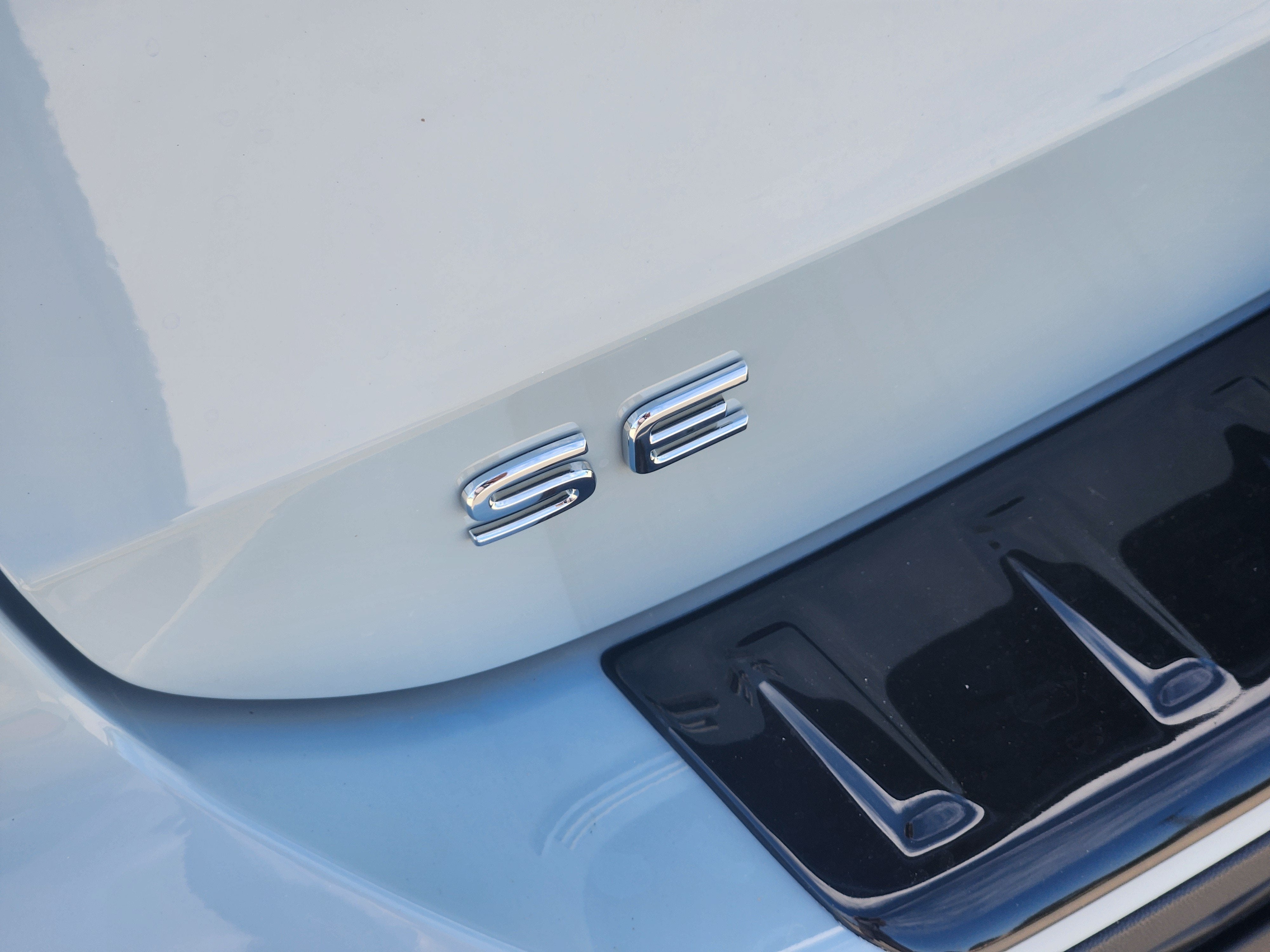 2027 Volkswagen Taos SE