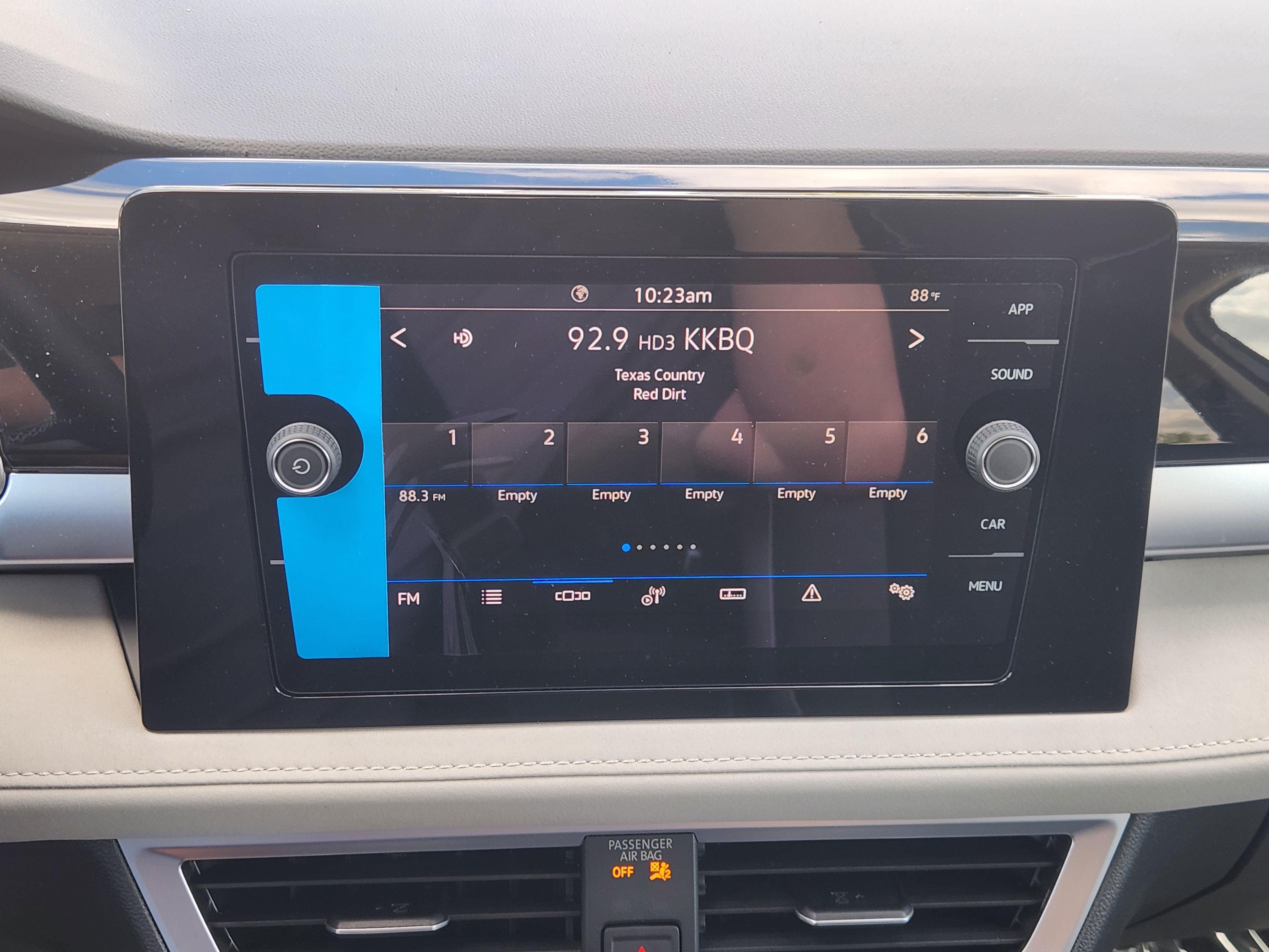 2027 Volkswagen Taos SE