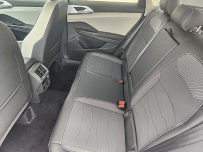 2027 Volkswagen Taos SE