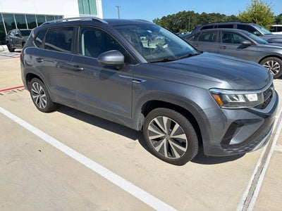 2024 Volkswagen Taos SE