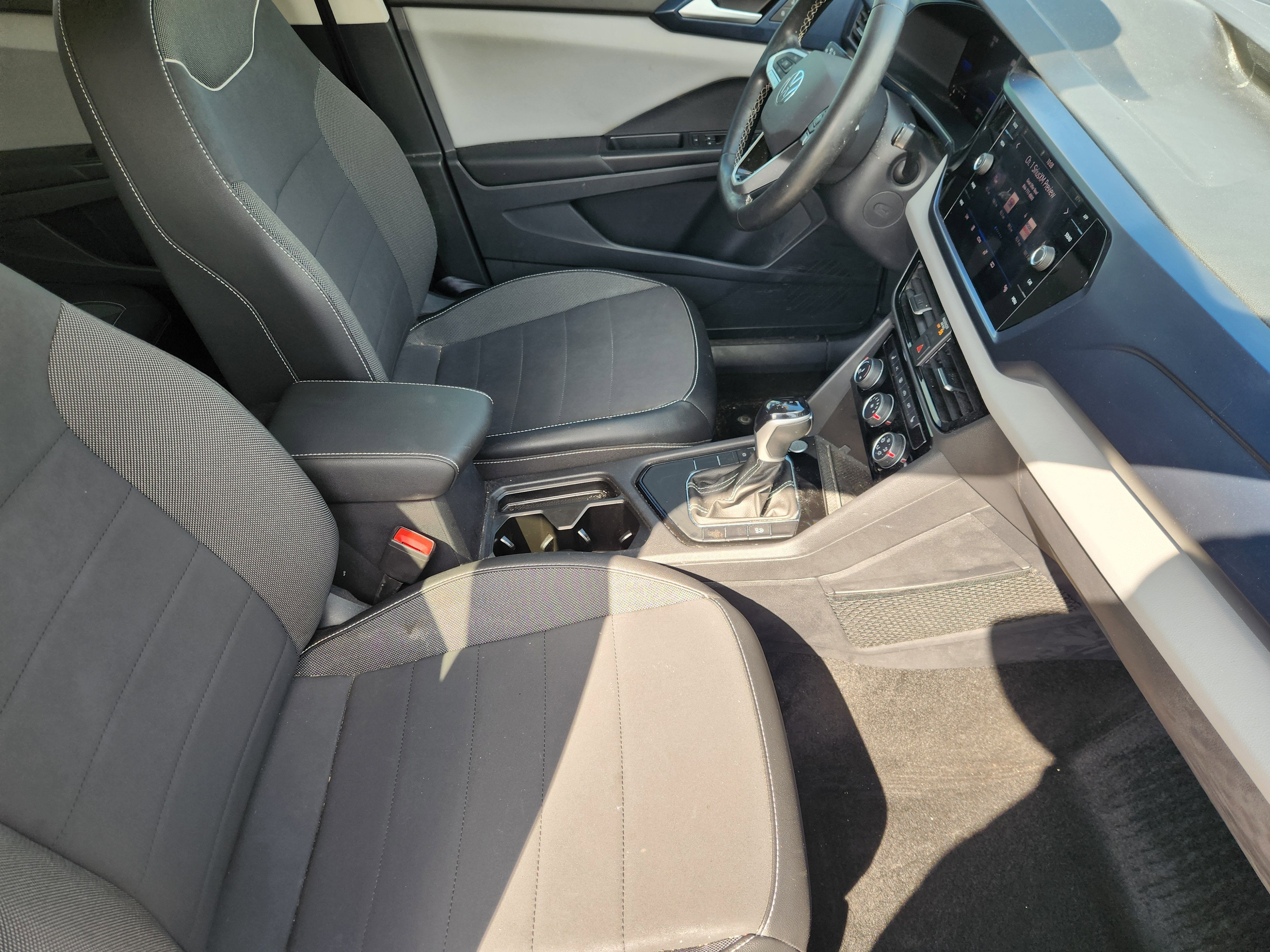 2023 Volkswagen Taos SE