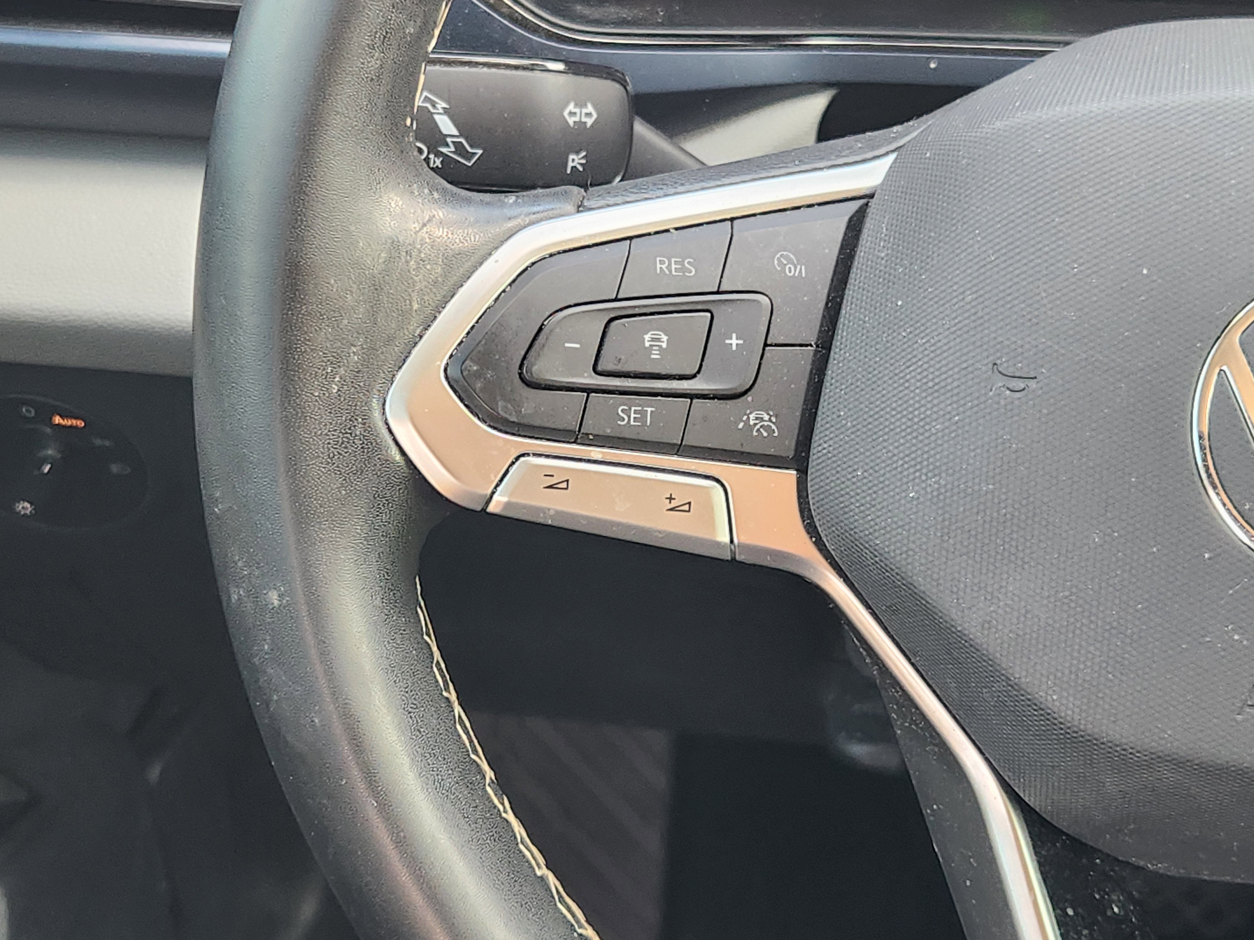 2023 Volkswagen Taos SE