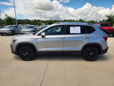 2023 Volkswagen Taos SE