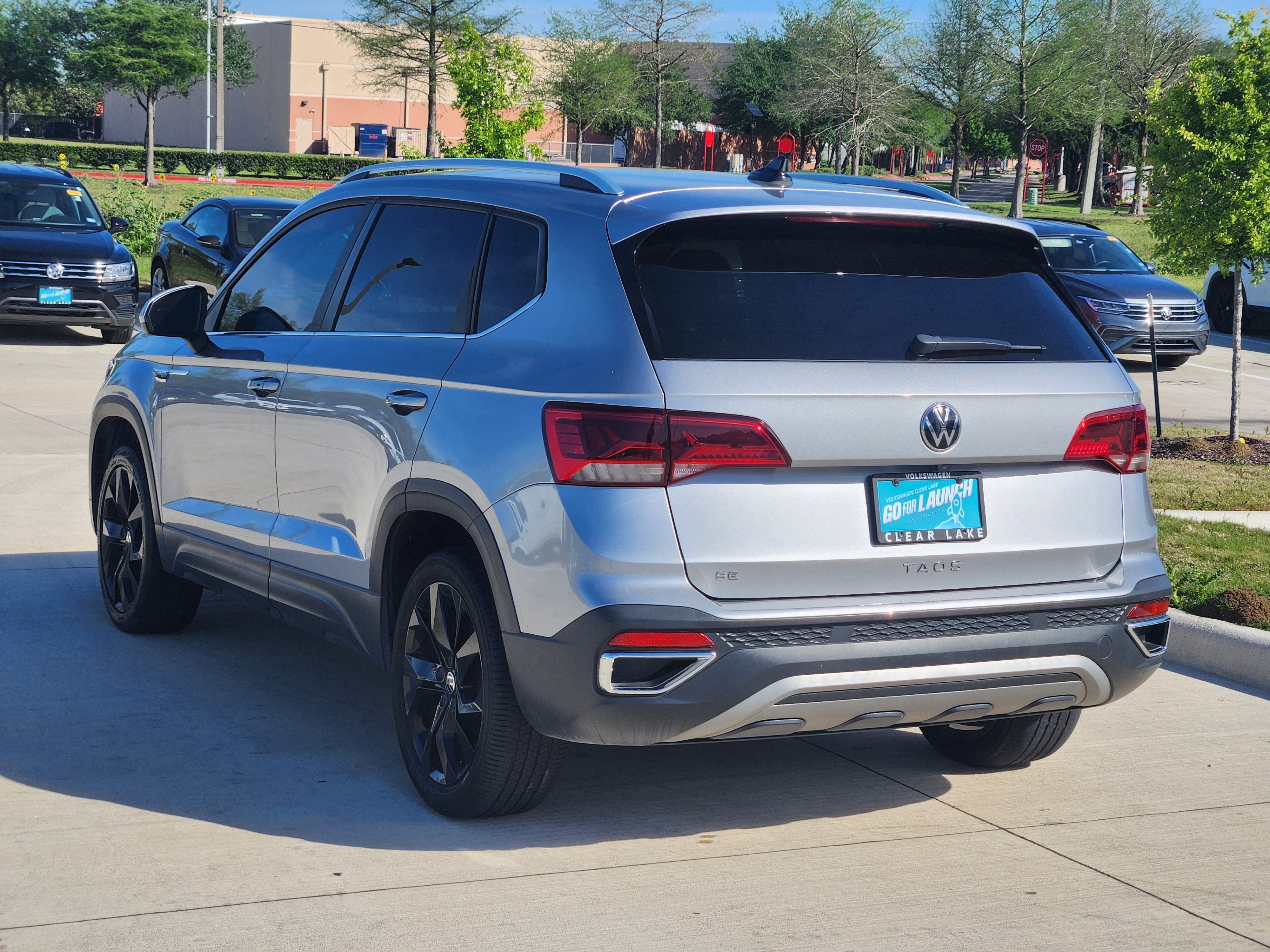 2023 Volkswagen Taos SE