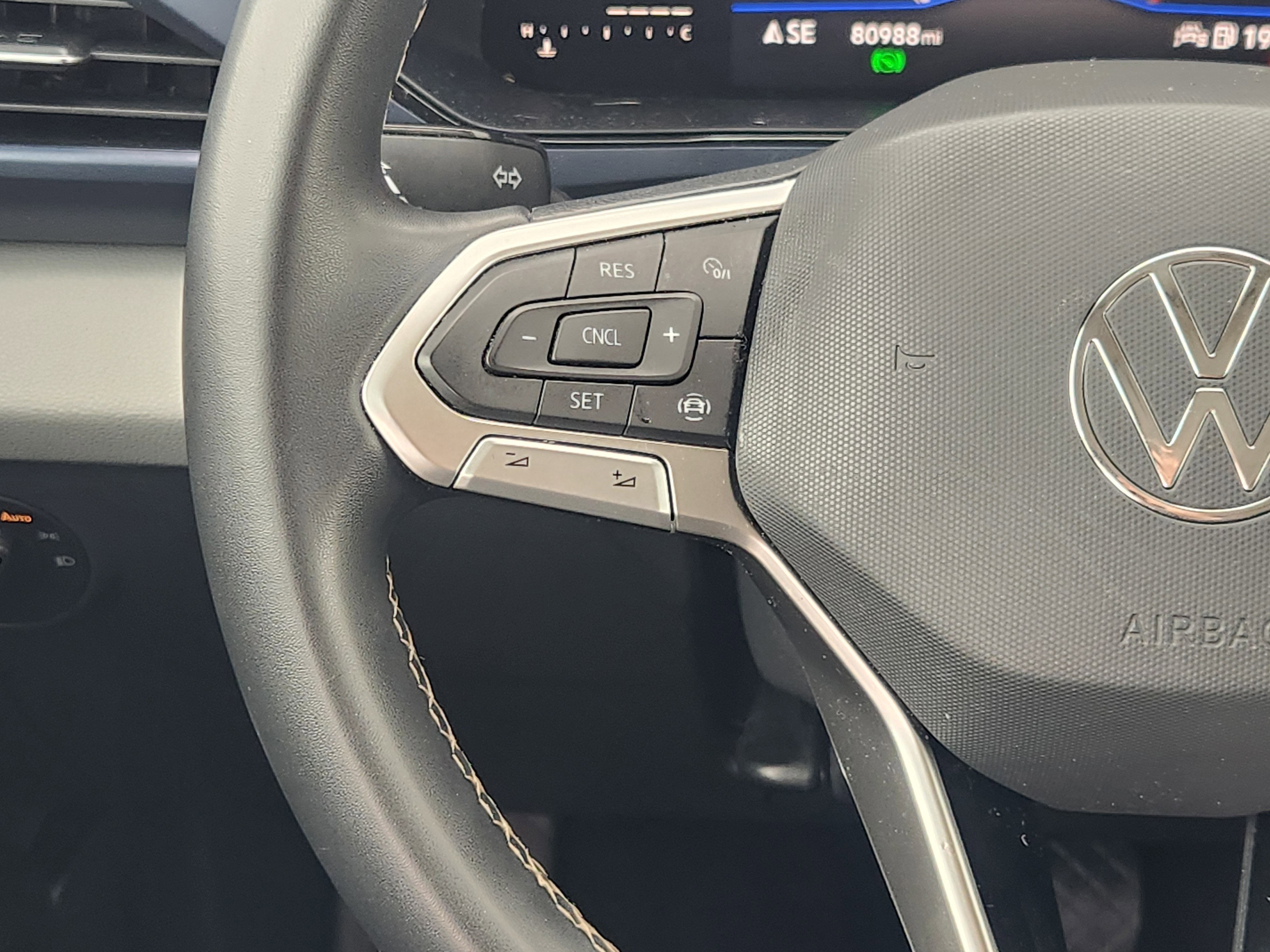 2022 Volkswagen Taos SE