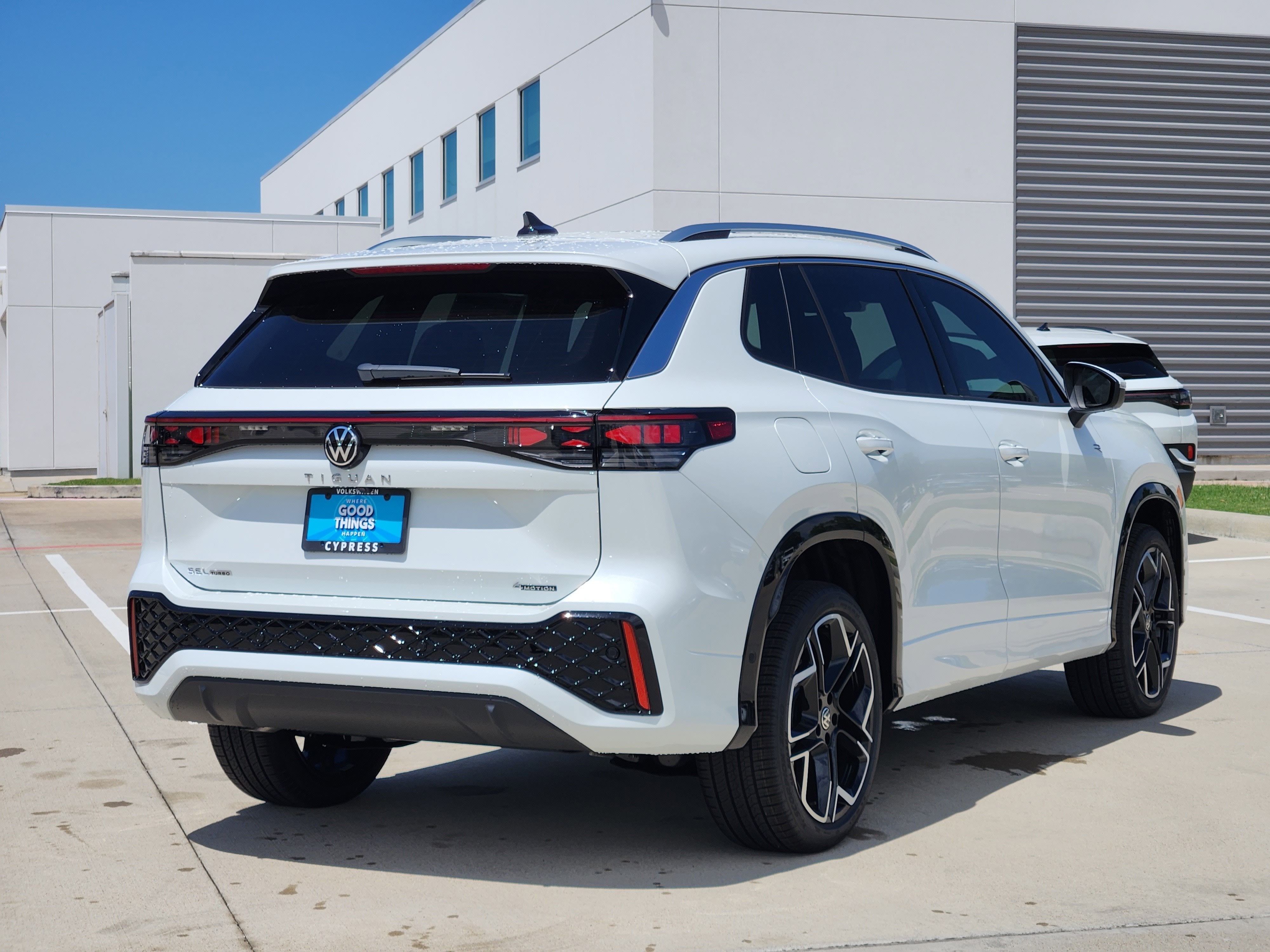 2026 Volkswagen Tiguan SEL R-Line Turbo